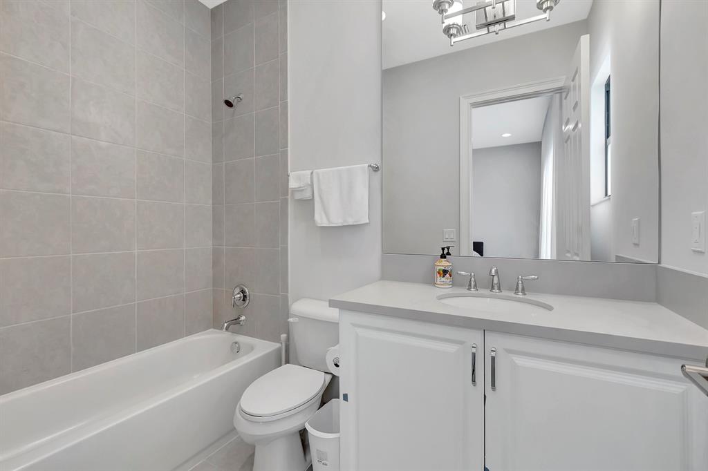 BOCA BRIDGES - Residential