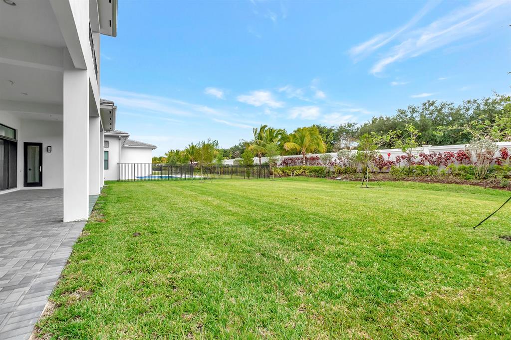 BOCA BRIDGES - Residential