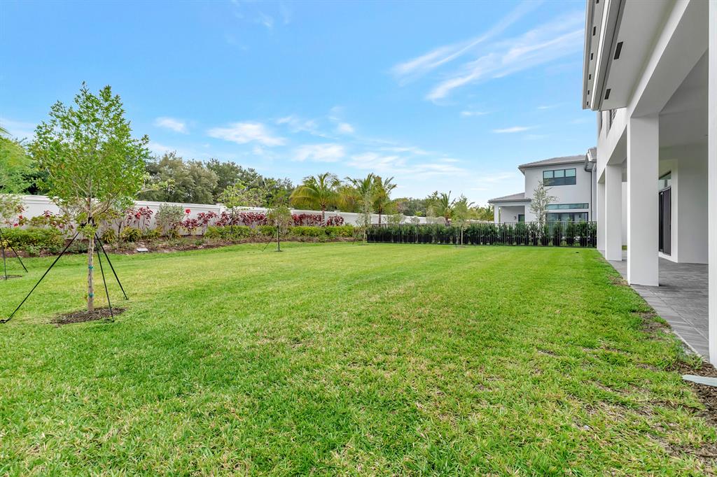 BOCA BRIDGES - Residential