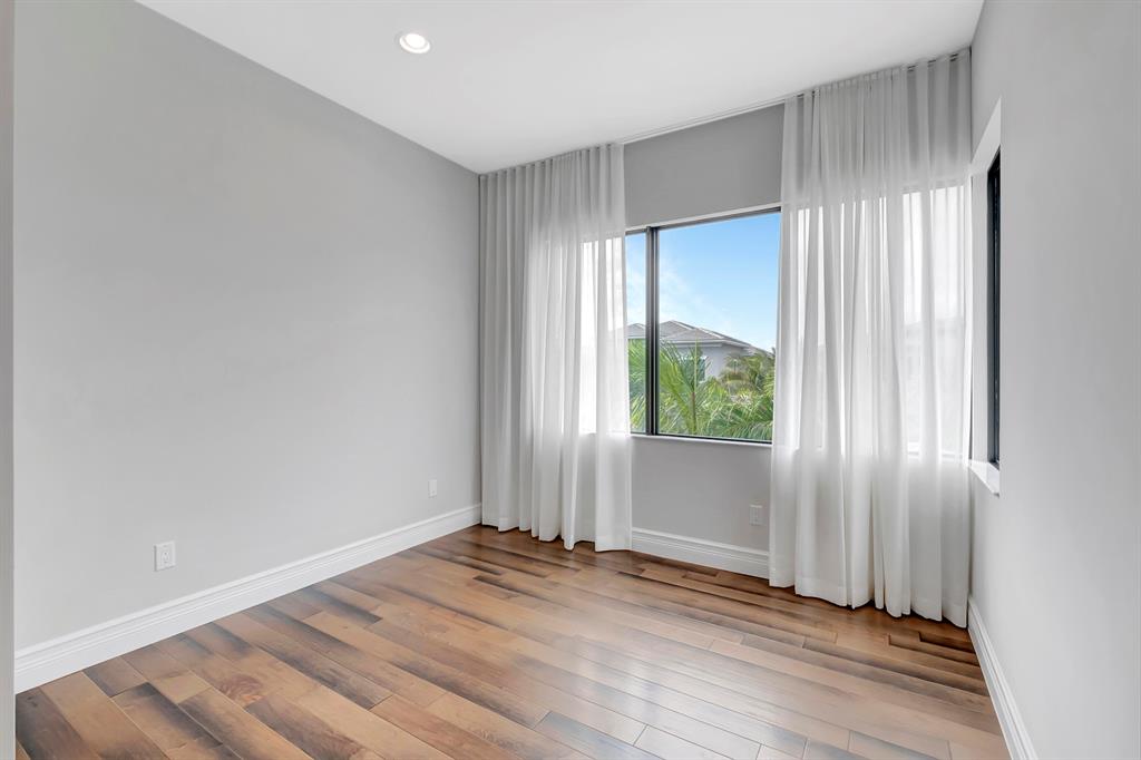 BOCA BRIDGES - Residential