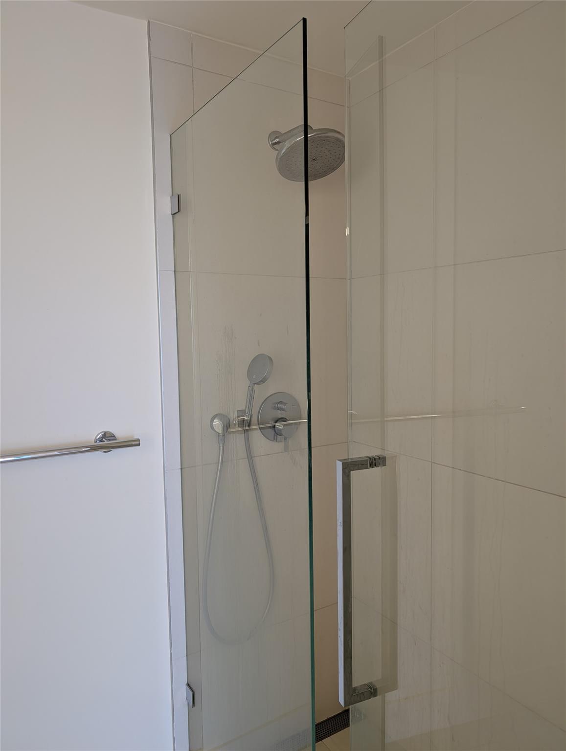 Metropica North Tower One - Residential Lease