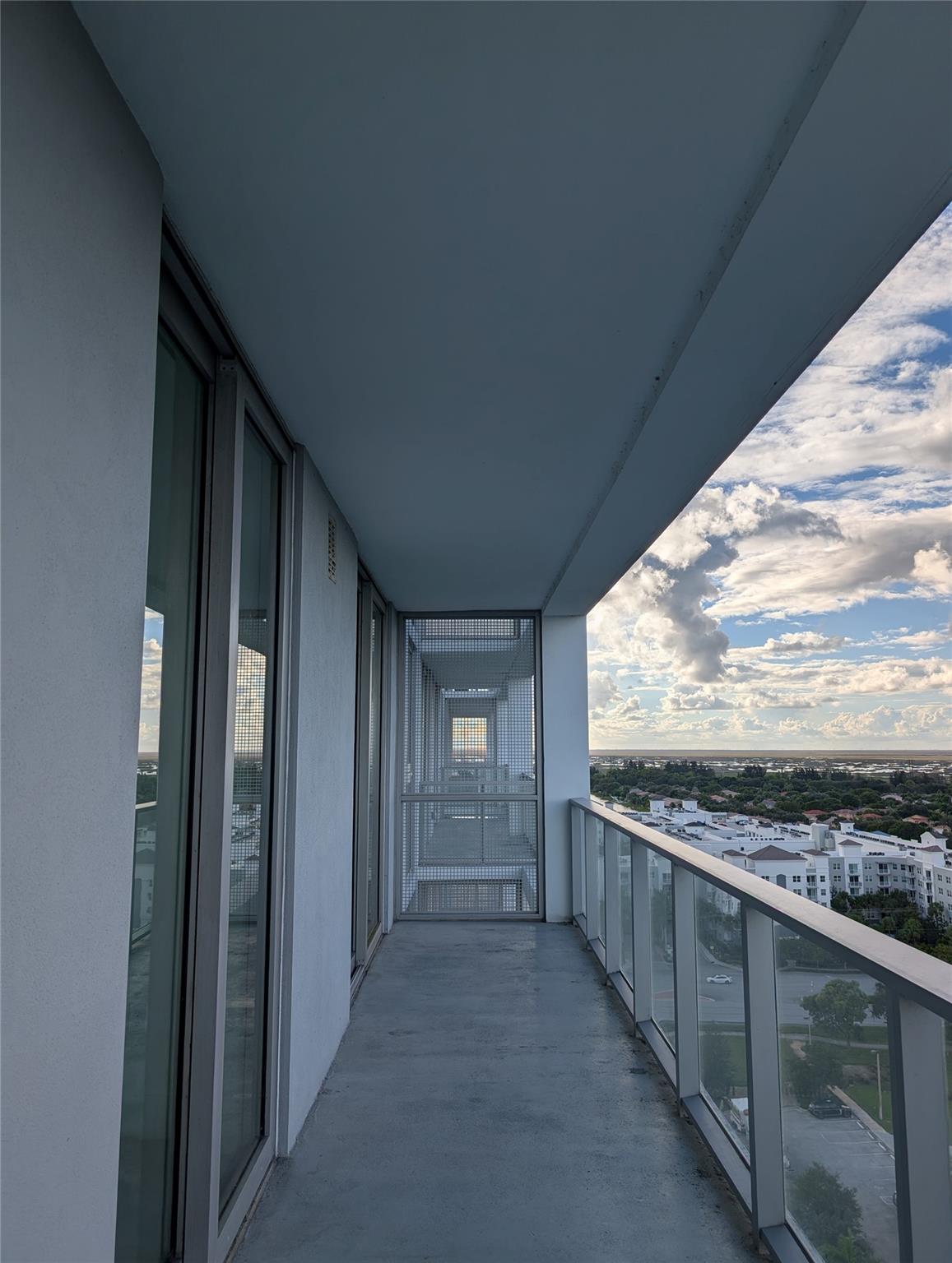 Metropica North Tower One - Residential Lease