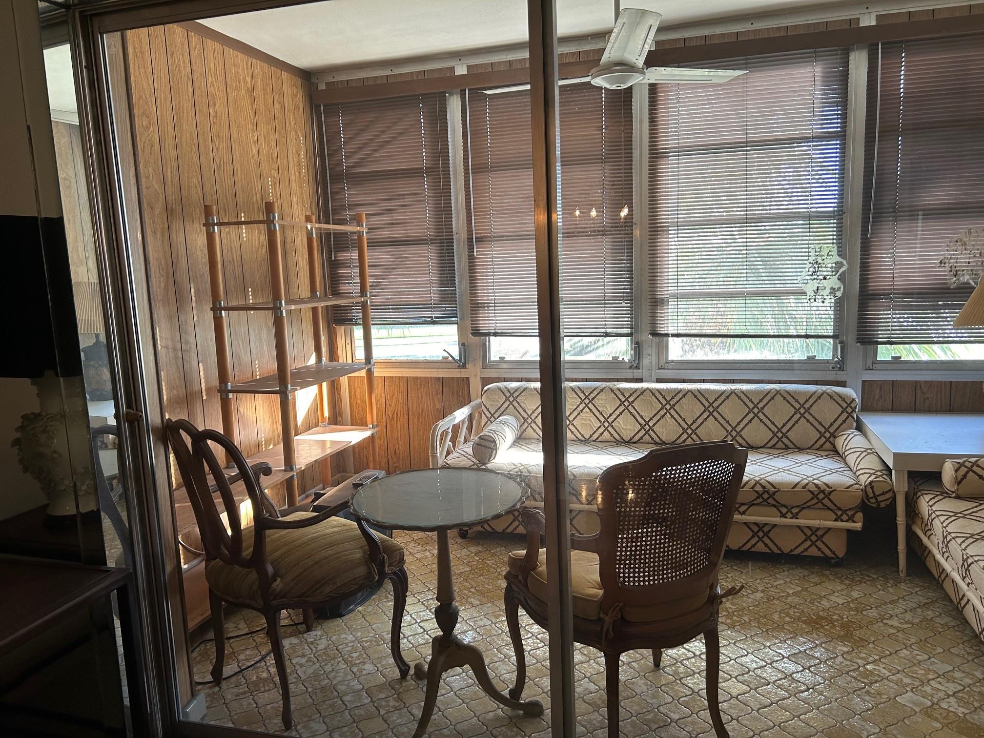 Oriole Golf & Tennis One - Residential