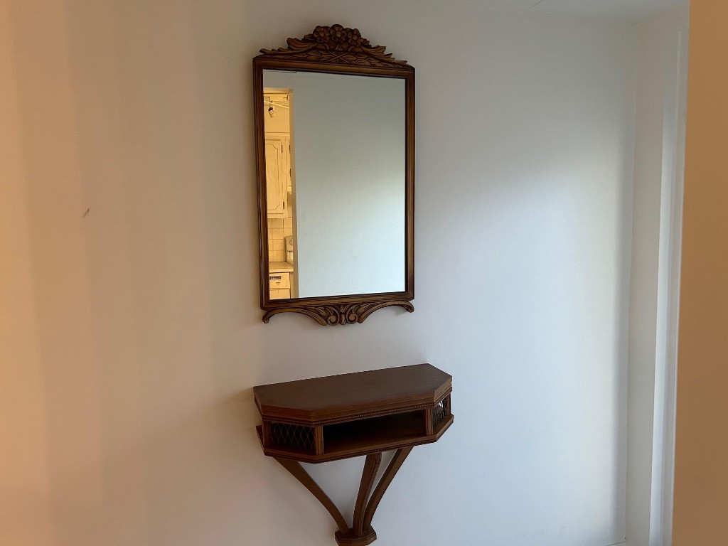 Oriole Golf & Tennis One - Residential