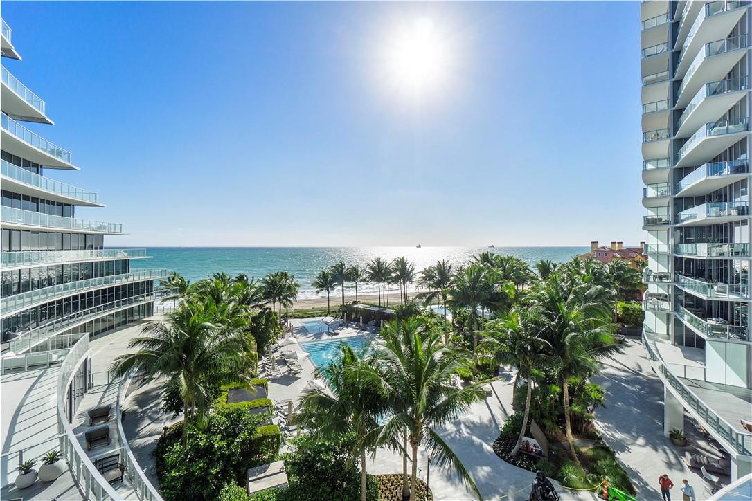 AUBERGE BEACH - Residential