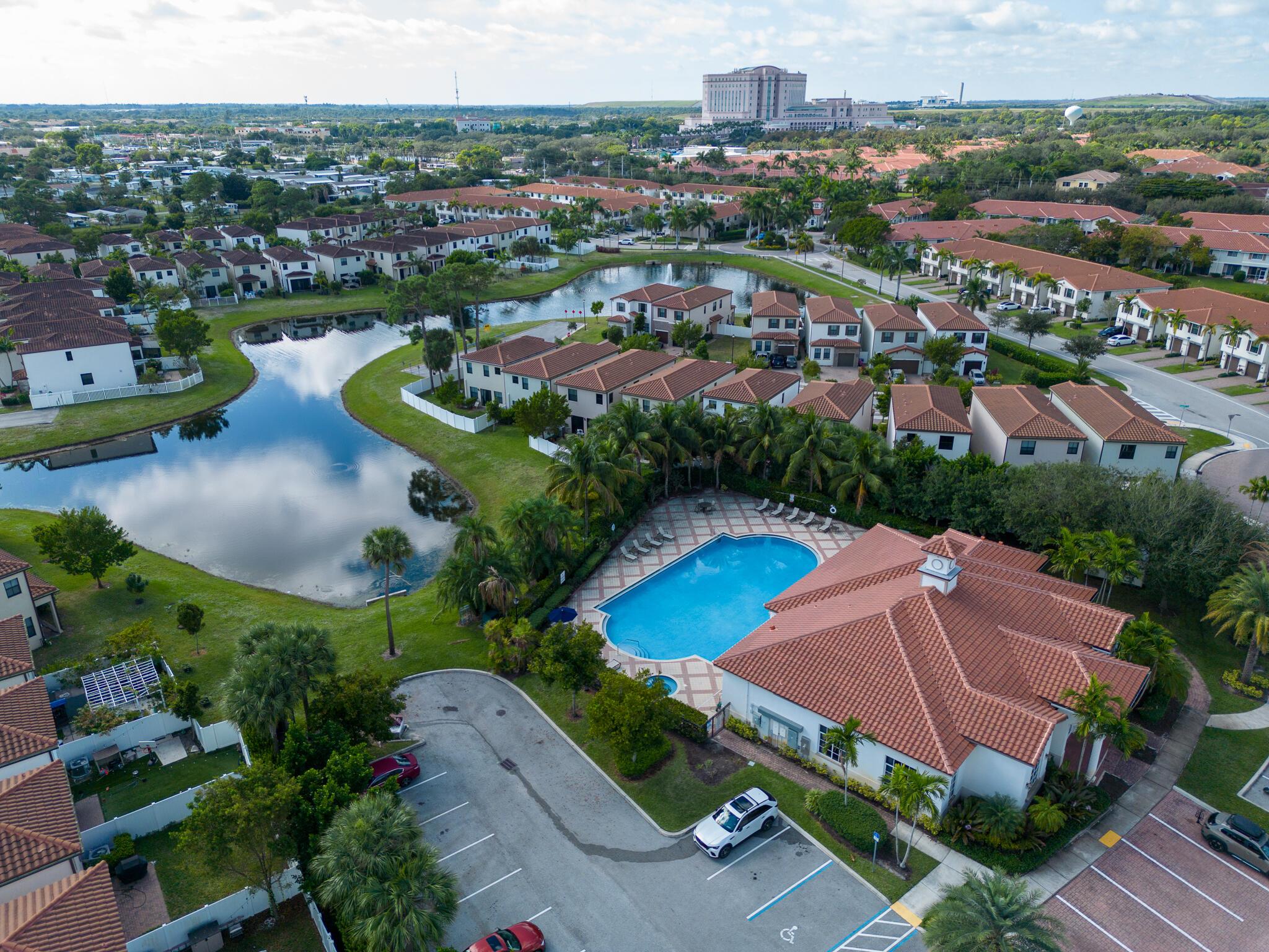 MEDITERRANEA - Residential