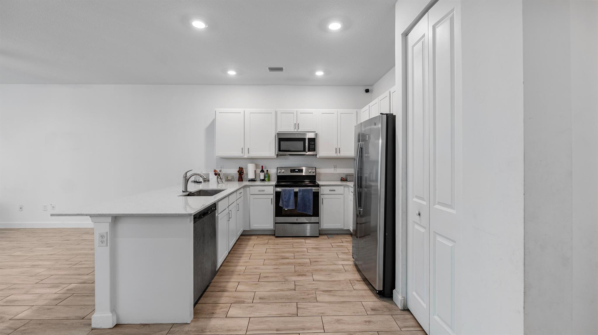 MEDITERRANEA - Residential