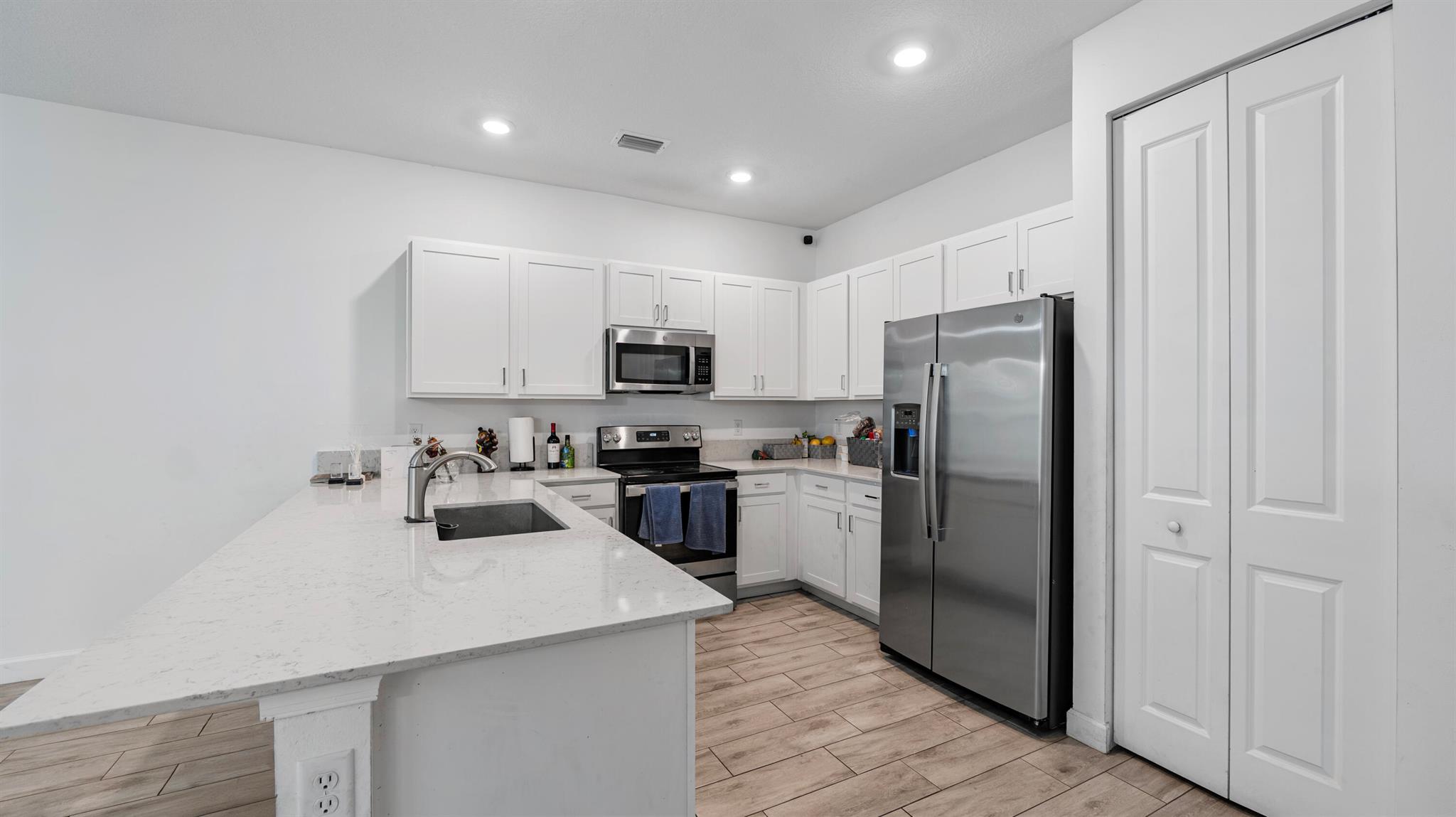 MEDITERRANEA - Residential