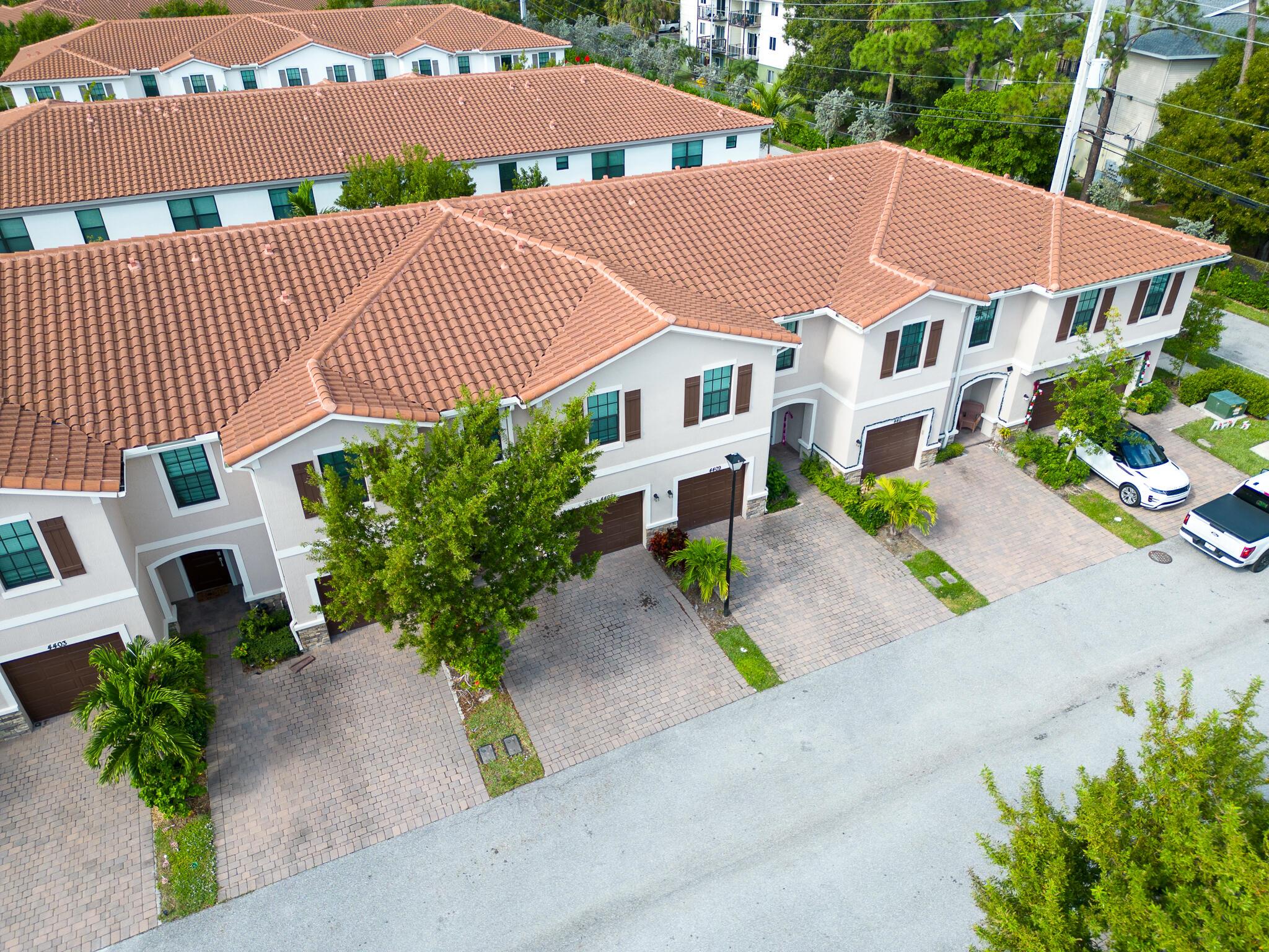 MEDITERRANEA - Residential