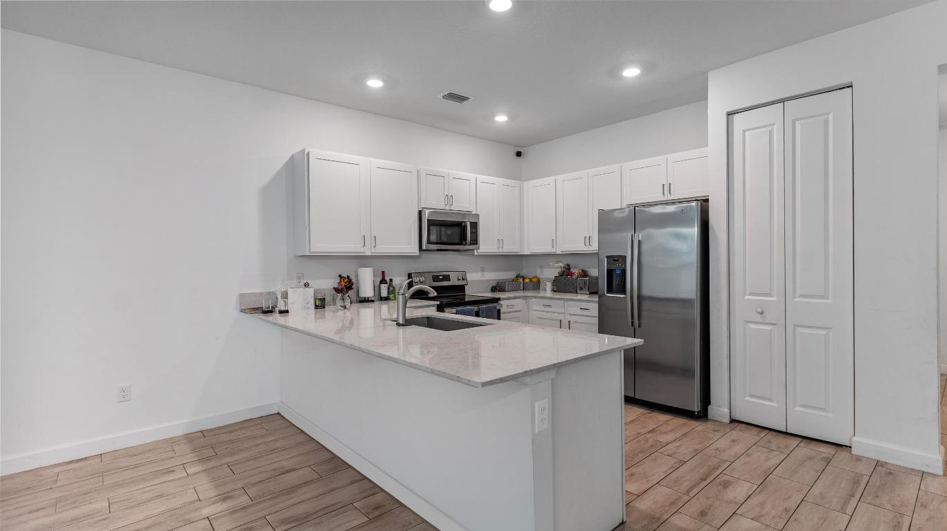 MEDITERRANEA - Residential