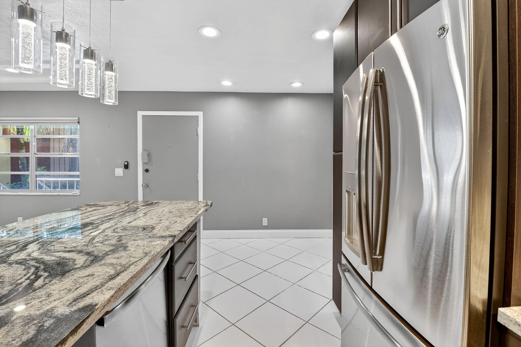 KINGS POINT FLANDERS CONDOS - Residential Lease