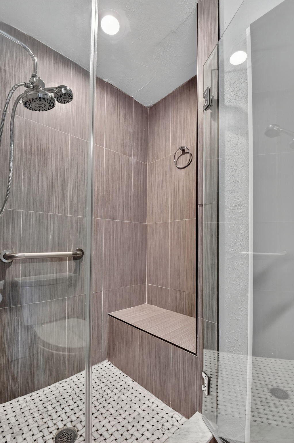 KINGS POINT FLANDERS CONDOS - Residential Lease