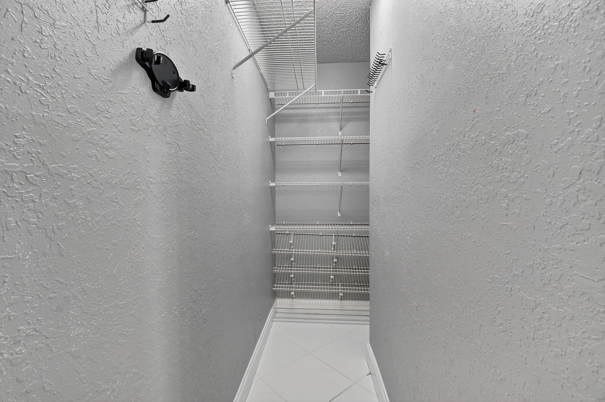 KINGS POINT FLANDERS CONDOS - Residential Lease