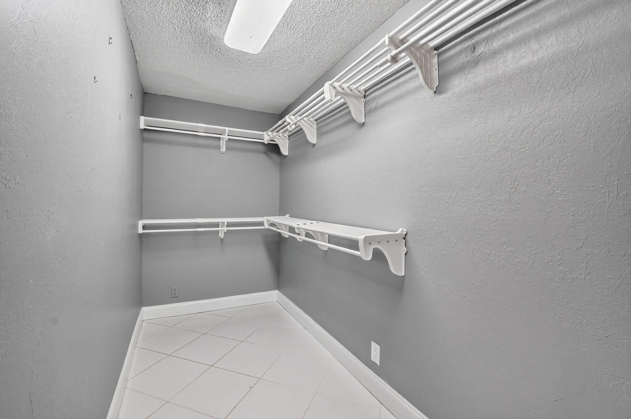 KINGS POINT FLANDERS CONDOS - Residential Lease