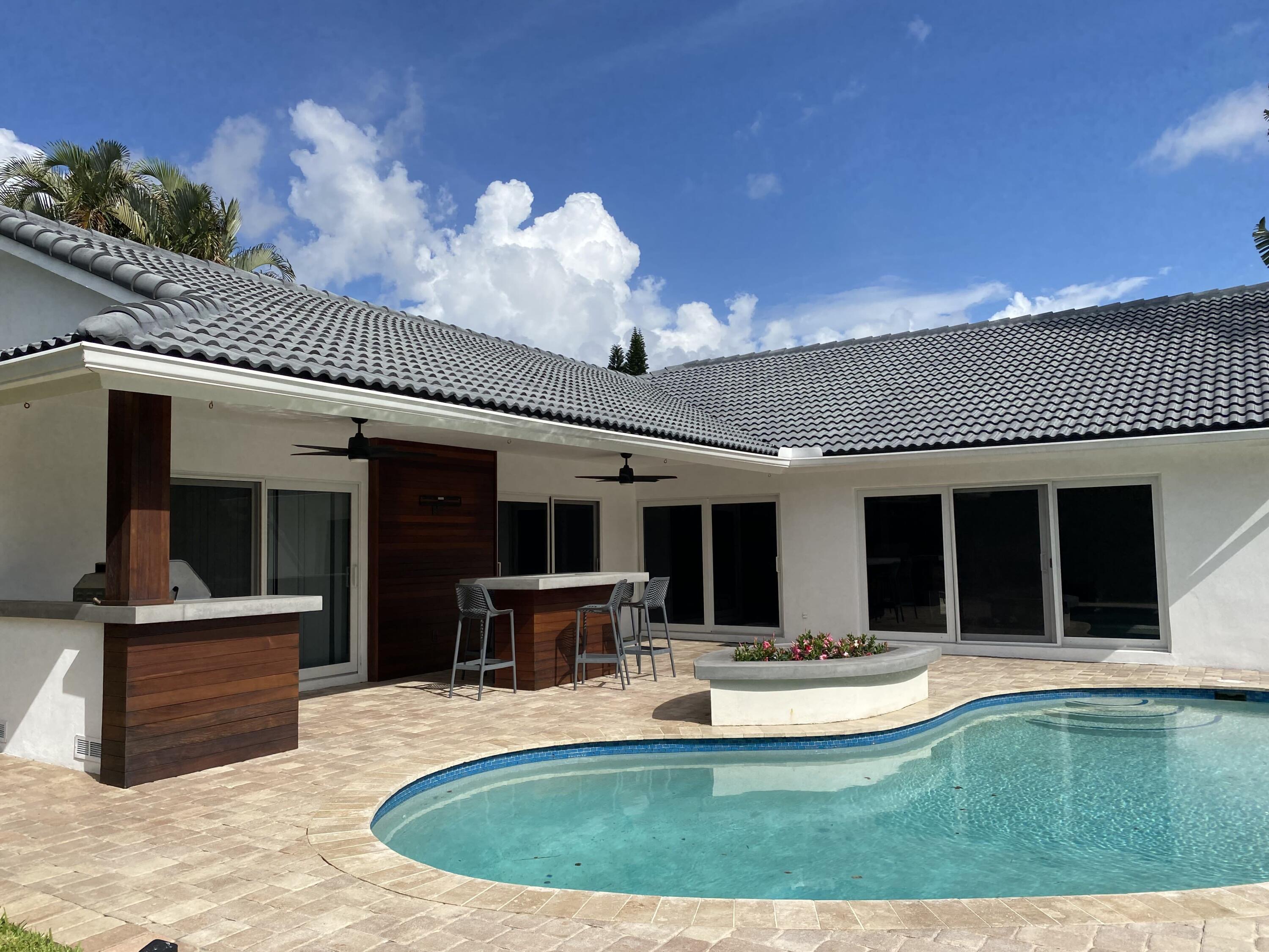 Tropic Isle - Residential