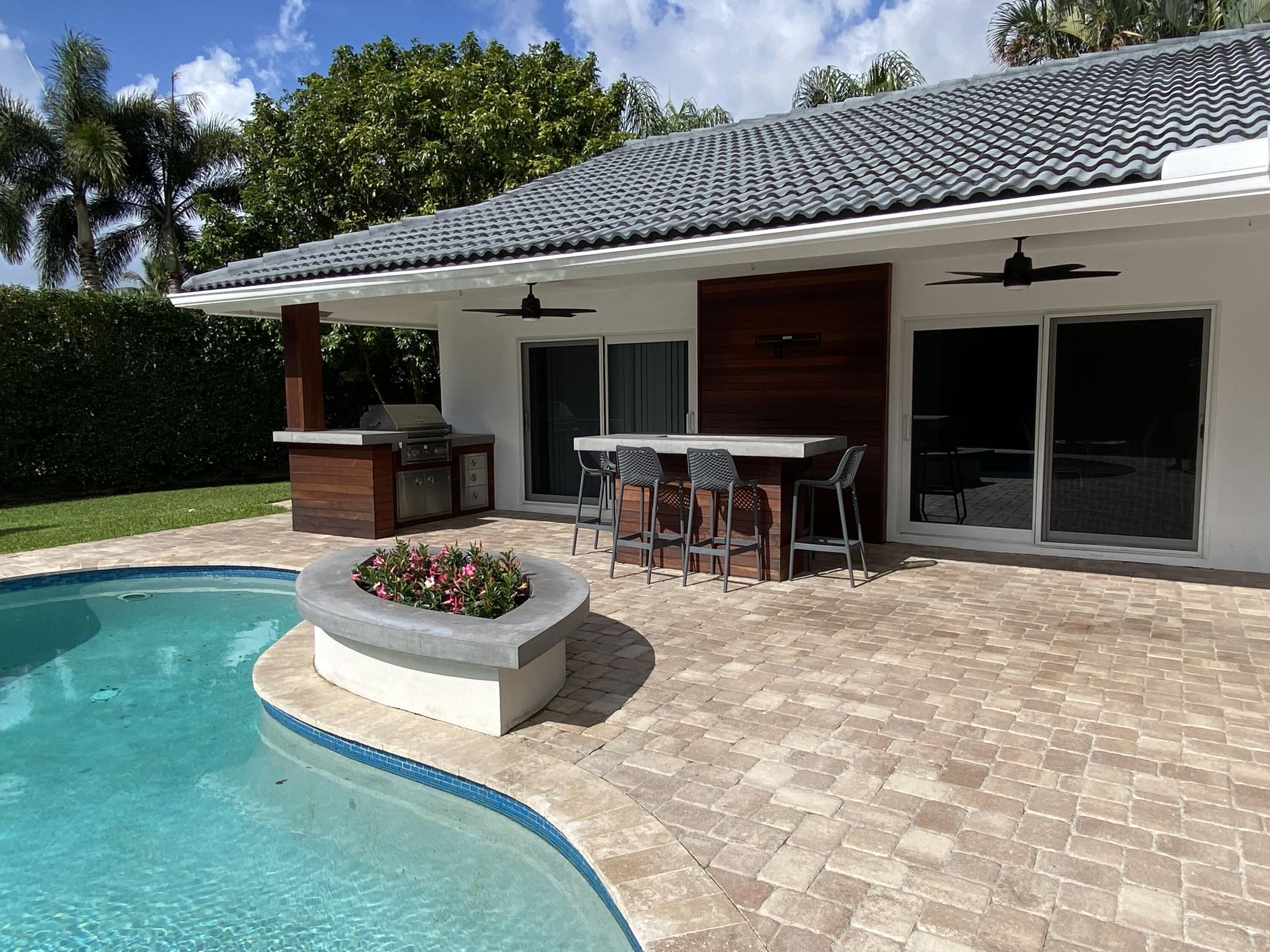 Tropic Isle - Residential