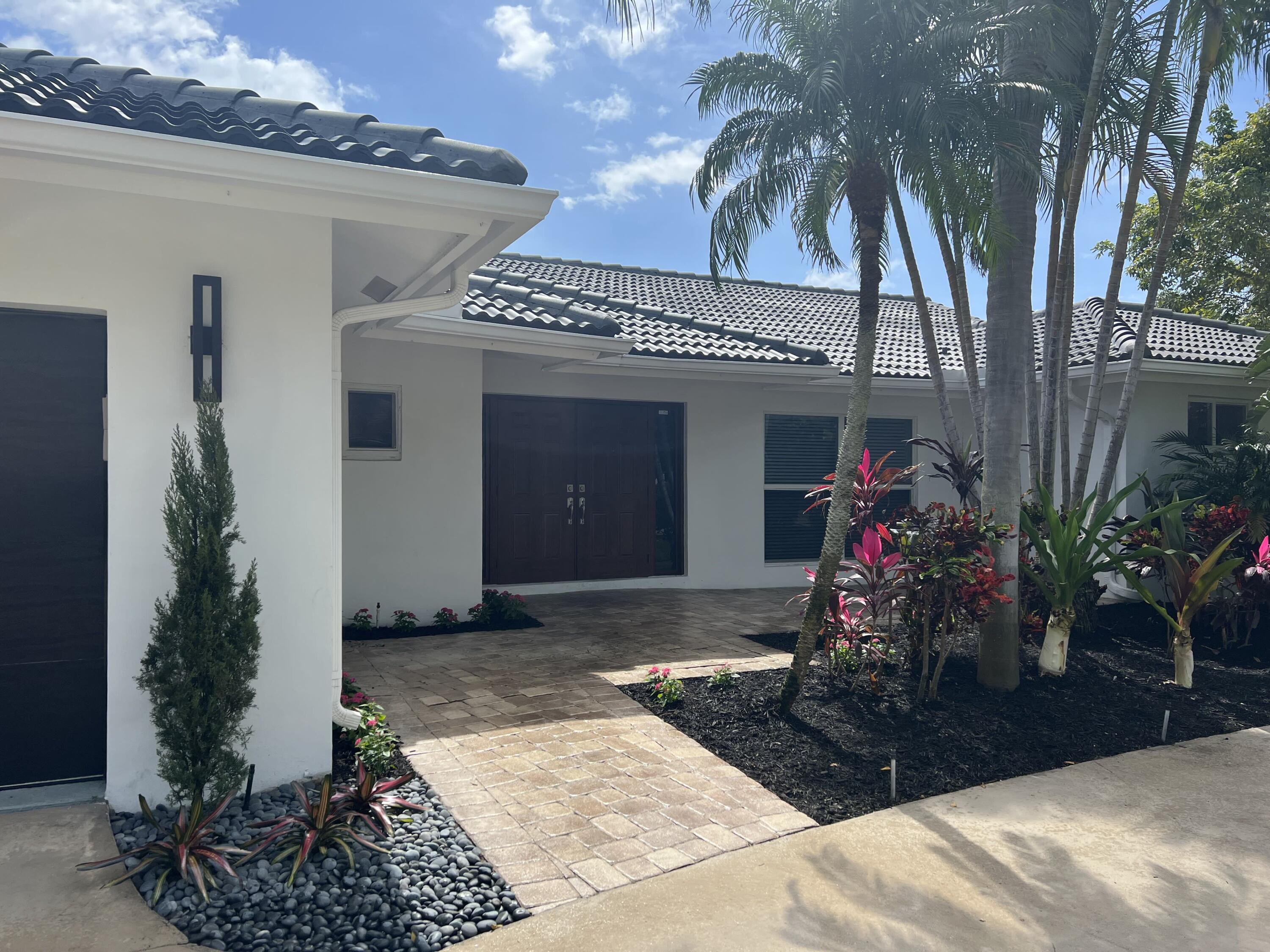 Tropic Isle - Residential