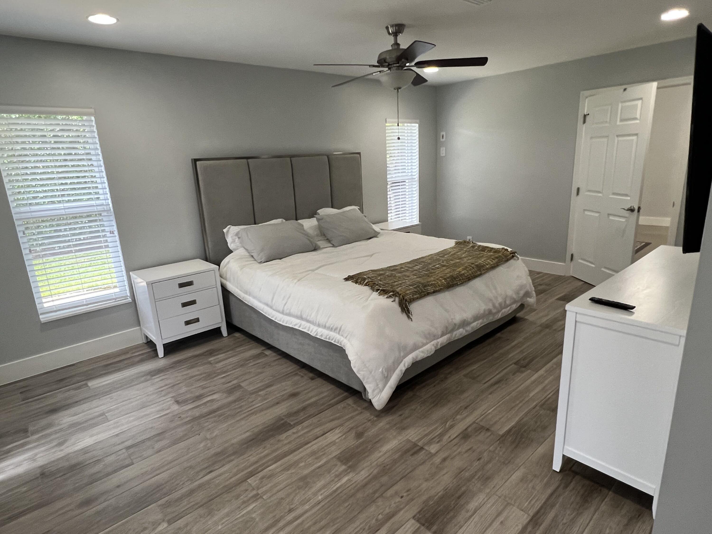 Tropic Isle - Residential