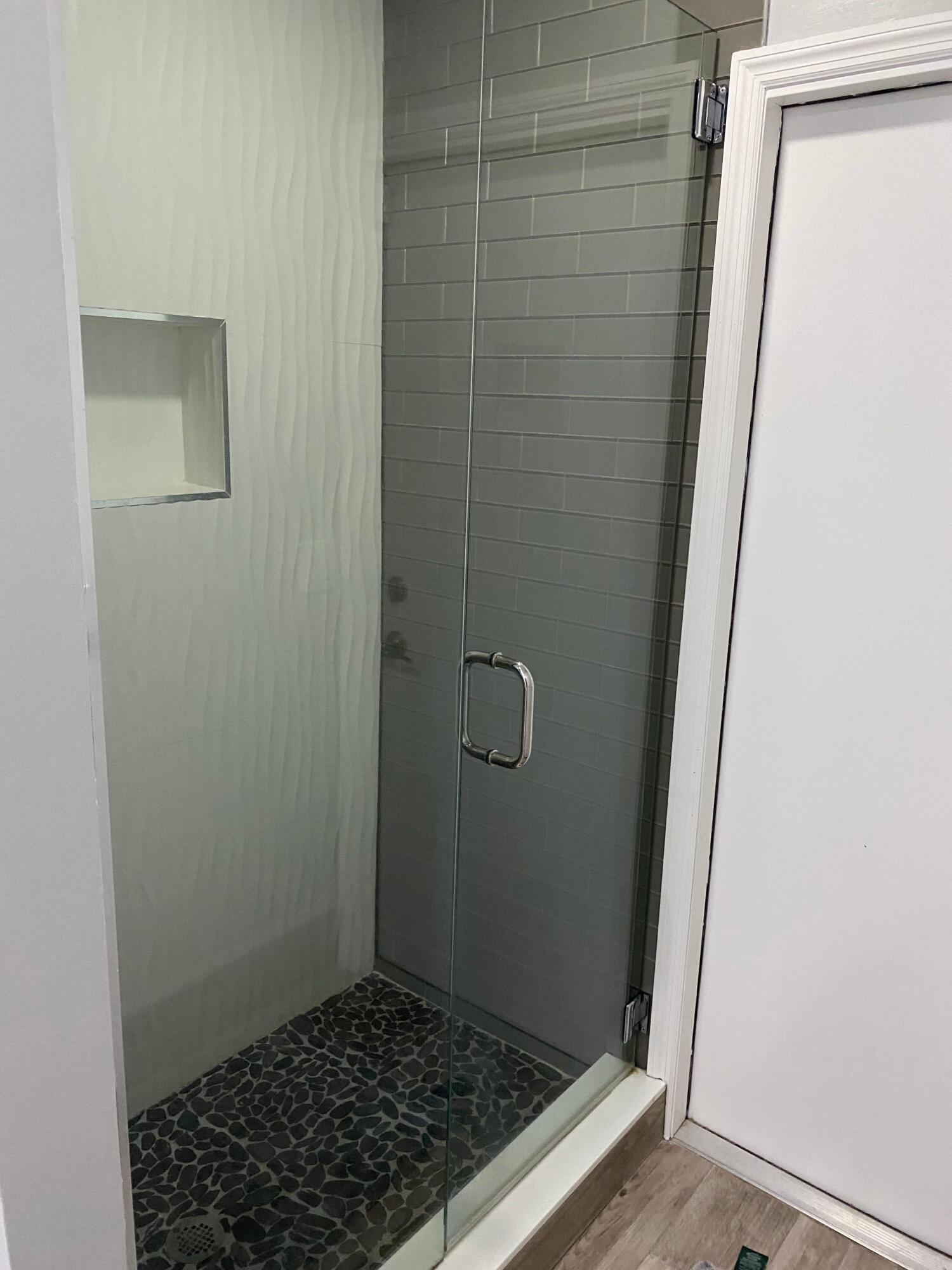 Tropic Isle - Residential