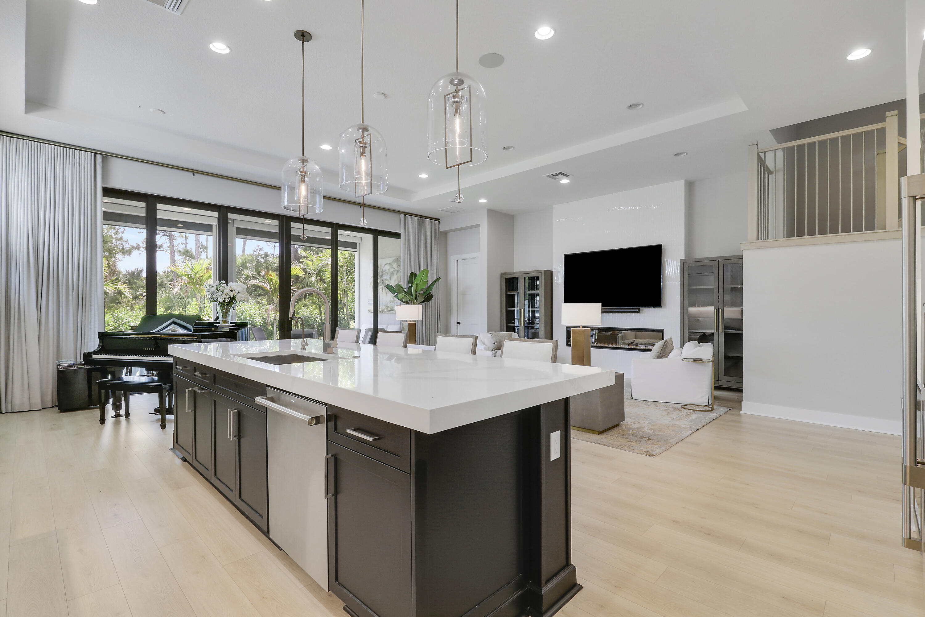 ARTISTRY REPLAT - Residential