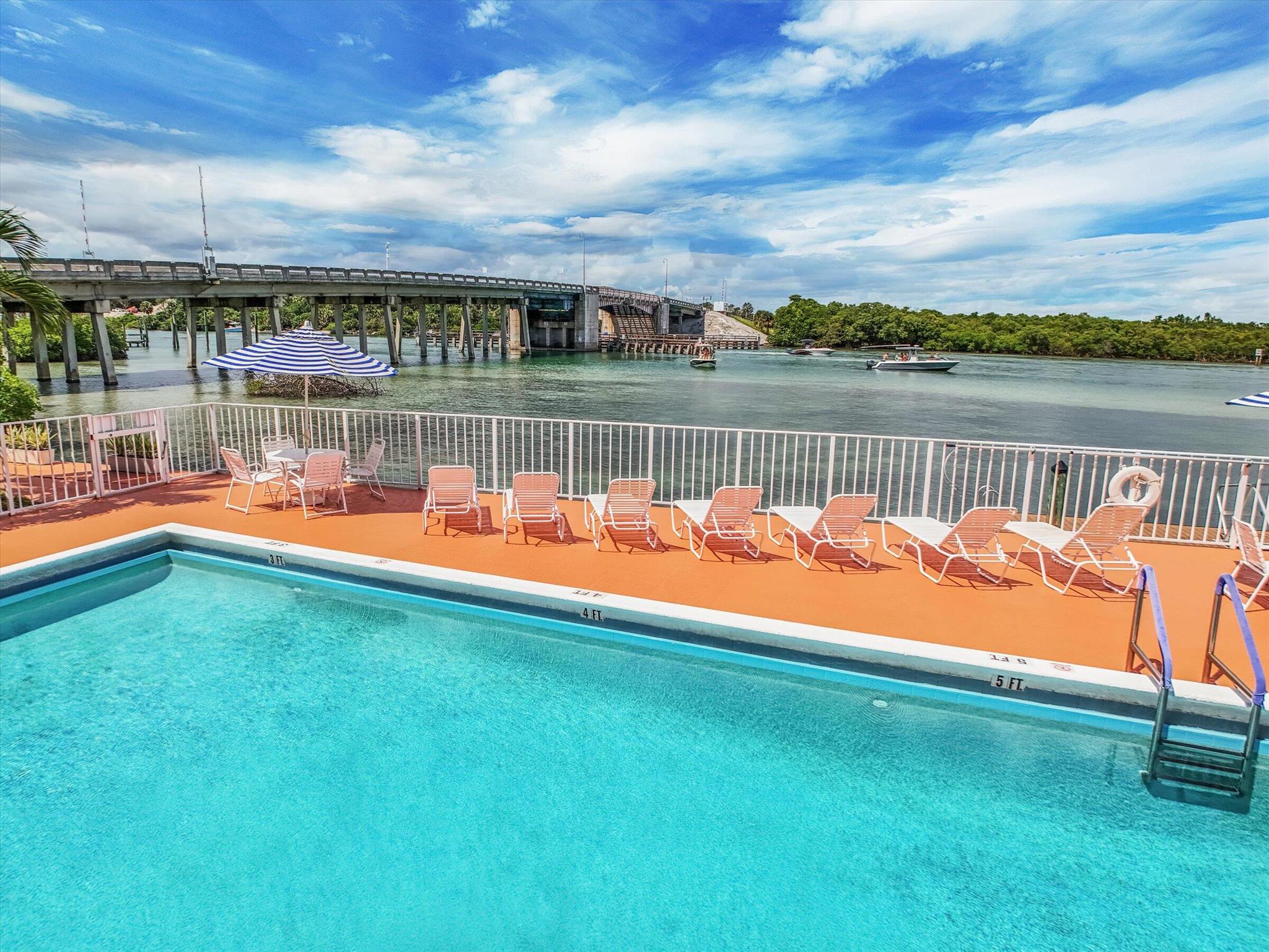 OCEAN VILLAS CONDO APTS - Residential Lease