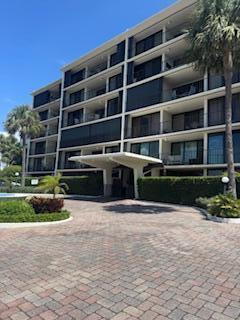 Welcome to paradise! Calling all beach lovers... Enjoy the tropical blue waters of Jupiter, right at your finger tips. This 2bed / 2 bath fully updated condo is right on the Intracoastal Waterway on the world famous Jupiter Island! Beaches surround this coastal gem-all within walking distance. Deeded private beach access for the condo community right across the street. Right in front of Cato's Bridge and the sand bars of Jupiter, this condo is turn key awaiting your arrival to enjoy such tranquil and relaxing surroundings. This condo sits quietly in a complex with just over 35 units where serenity awaits. Hike to the Jupiter Lighthouse right over Cato's bridge. Kayak, Fish and snorkel at your leisure off the community's wet dock. Access to heated condo community pool