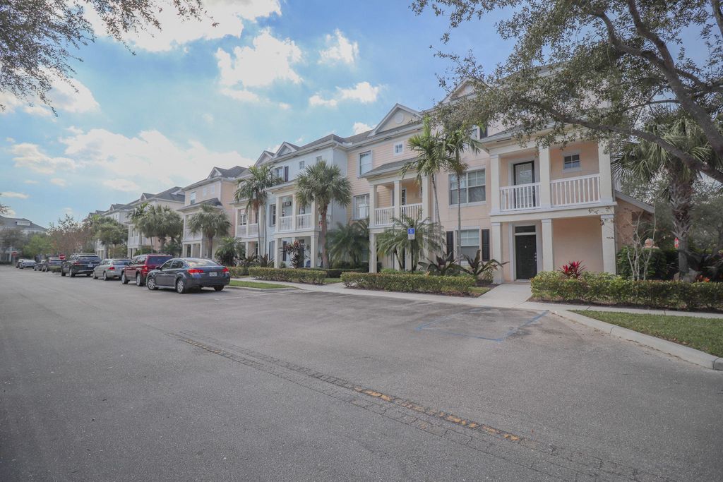 Photo of 146 Aragon Way #103, Jupiter, FL 33458 (MLS # R10778256)