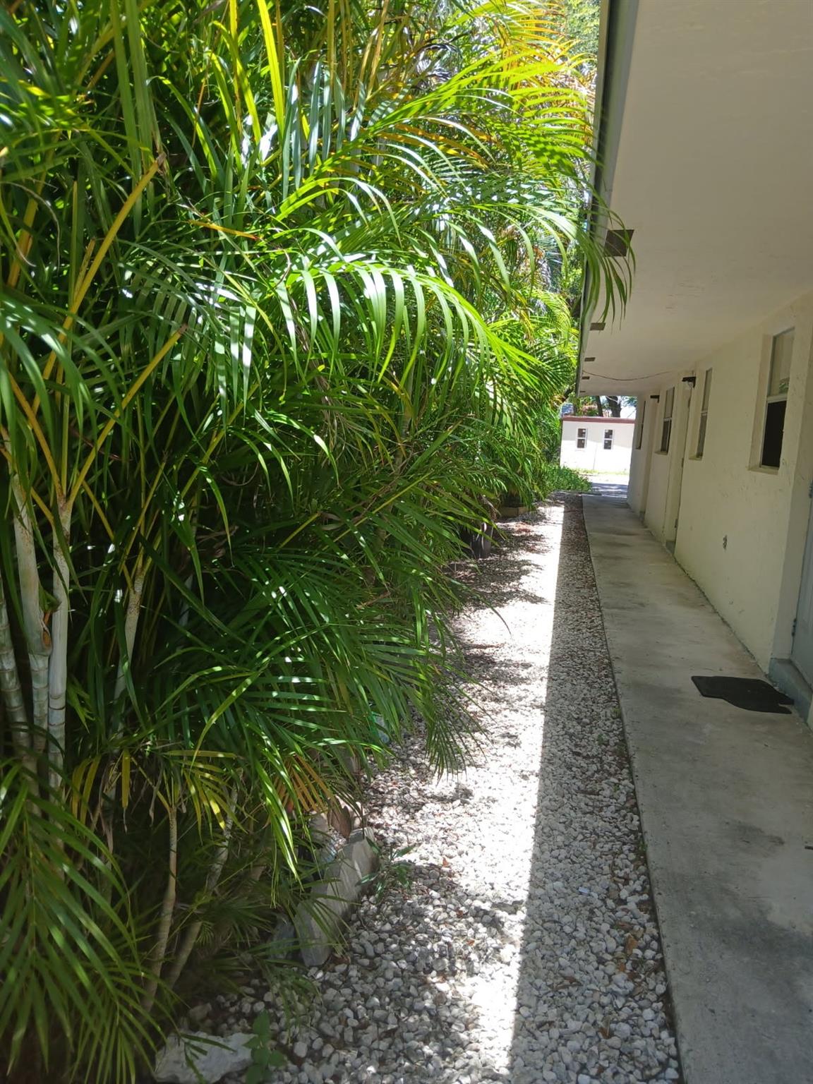 Dania Homesites 28-40 B - Residential Lease