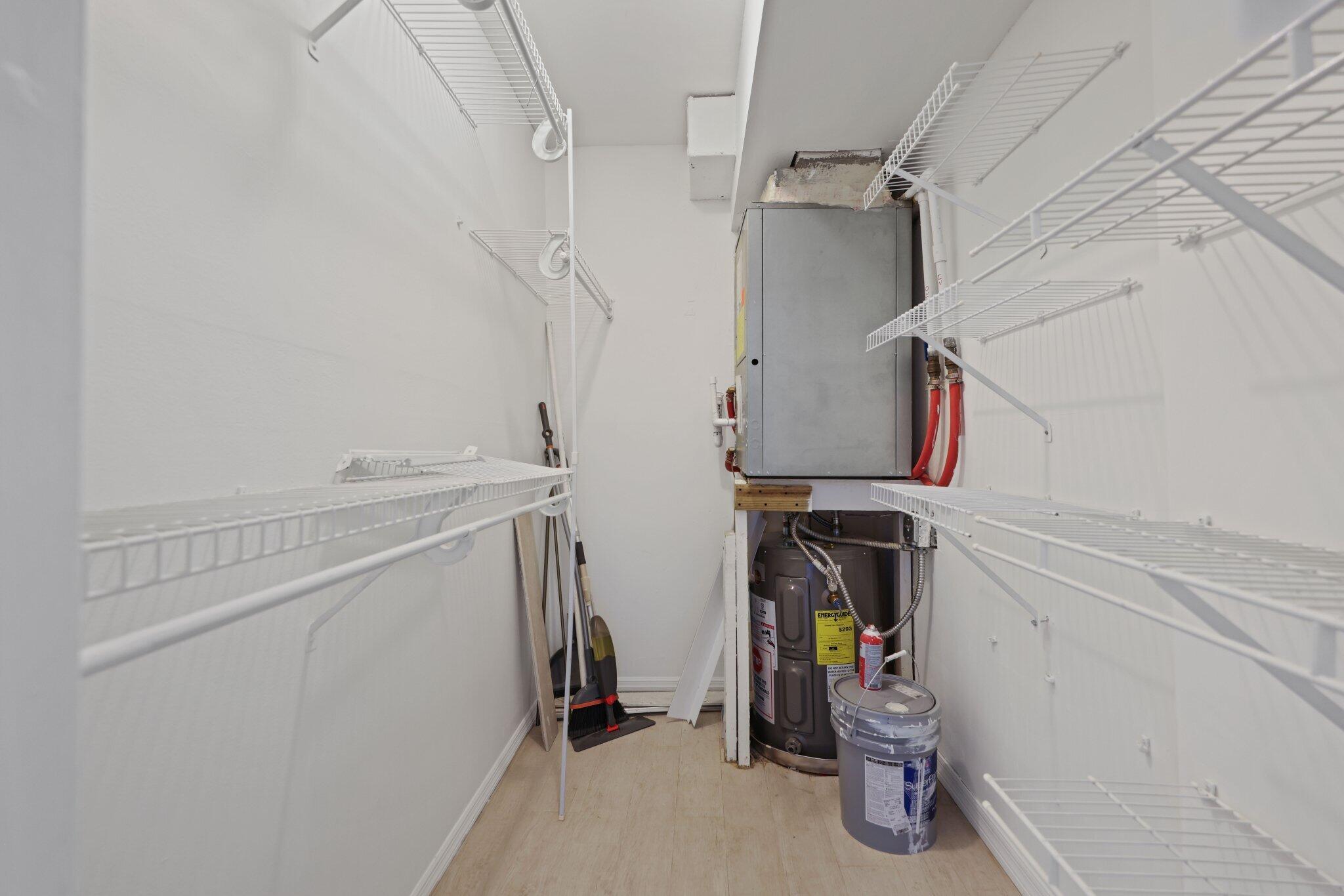 PARK PLACE CONDO - Residential