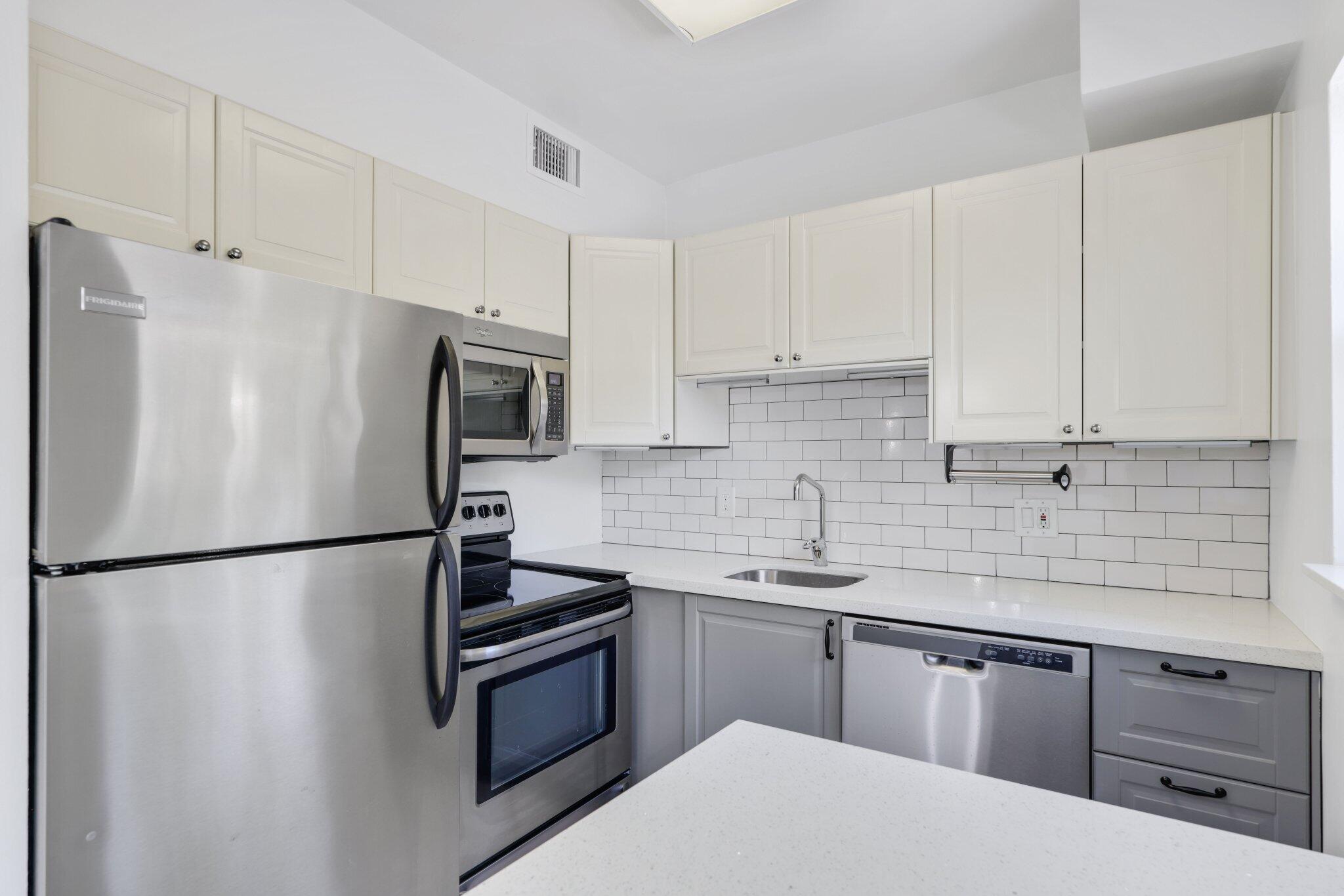 PARK PLACE CONDO - Residential
