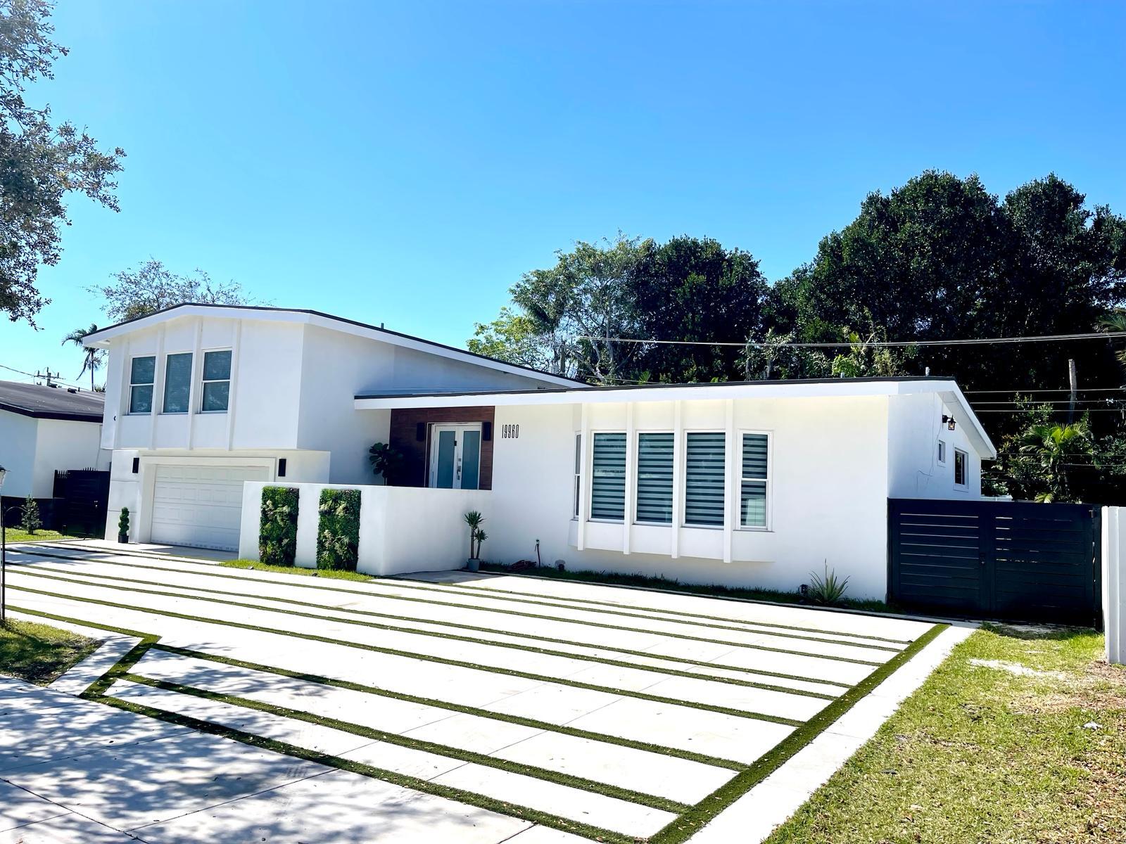 HIGHLAND LAKES SEC 2 - Residential Lease