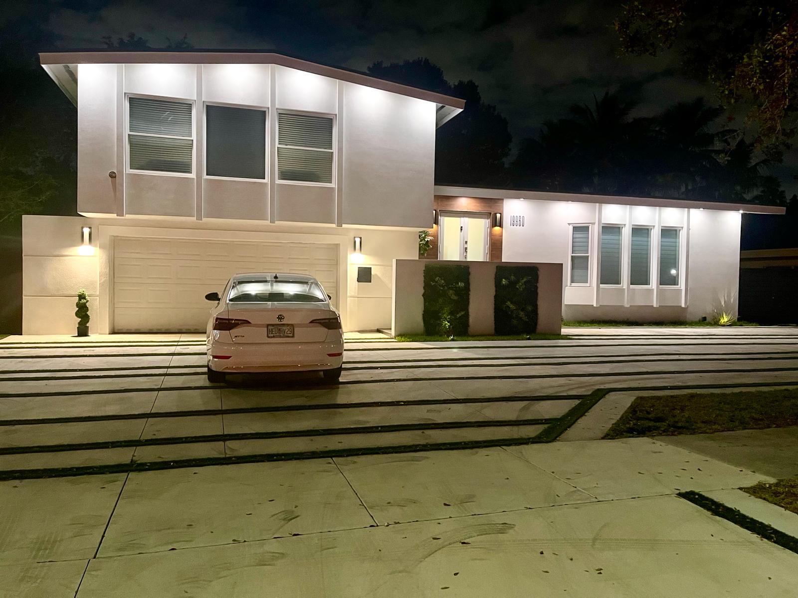 HIGHLAND LAKES SEC 2 - Residential Lease