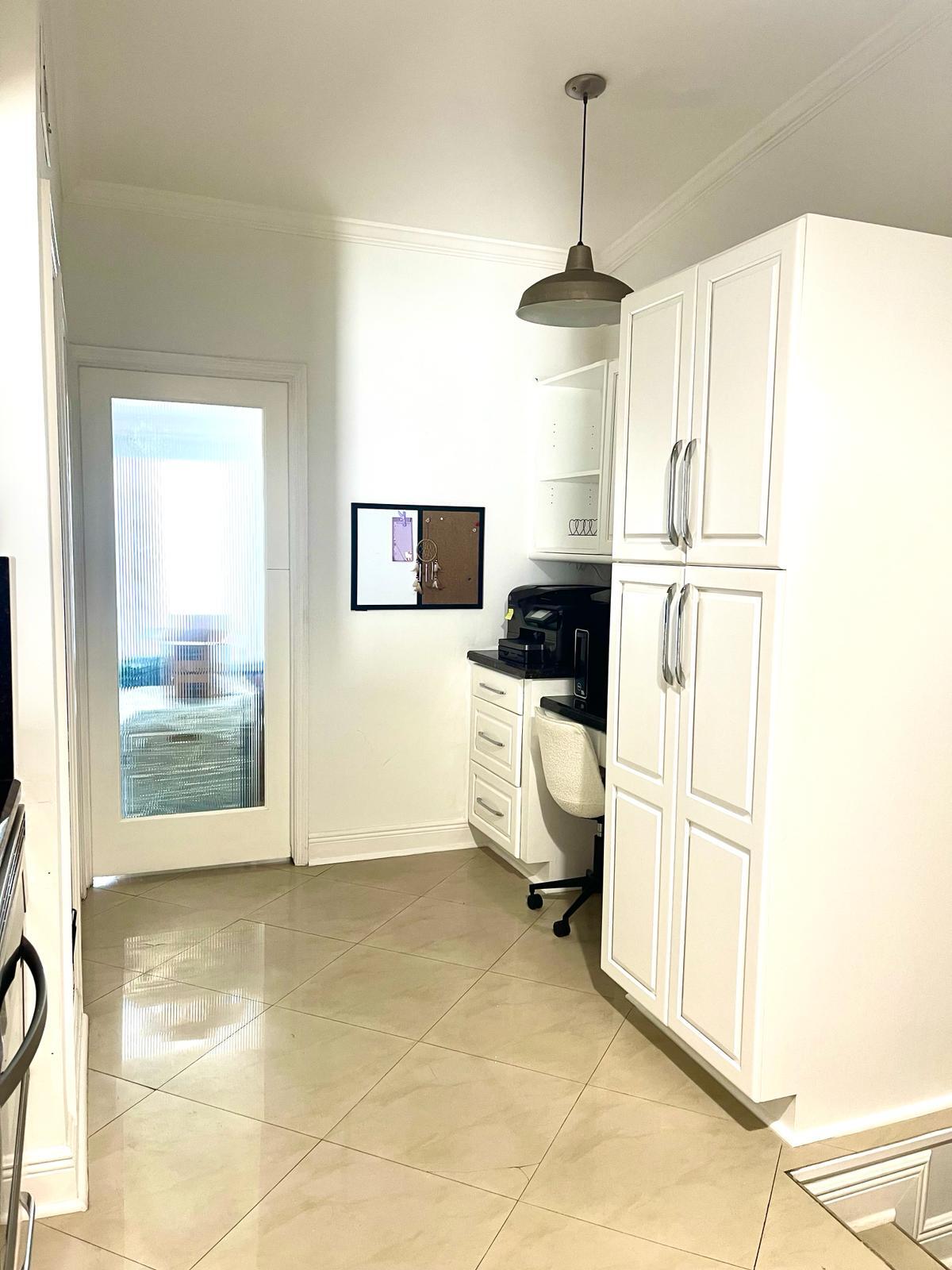 HIGHLAND LAKES SEC 2 - Residential Lease