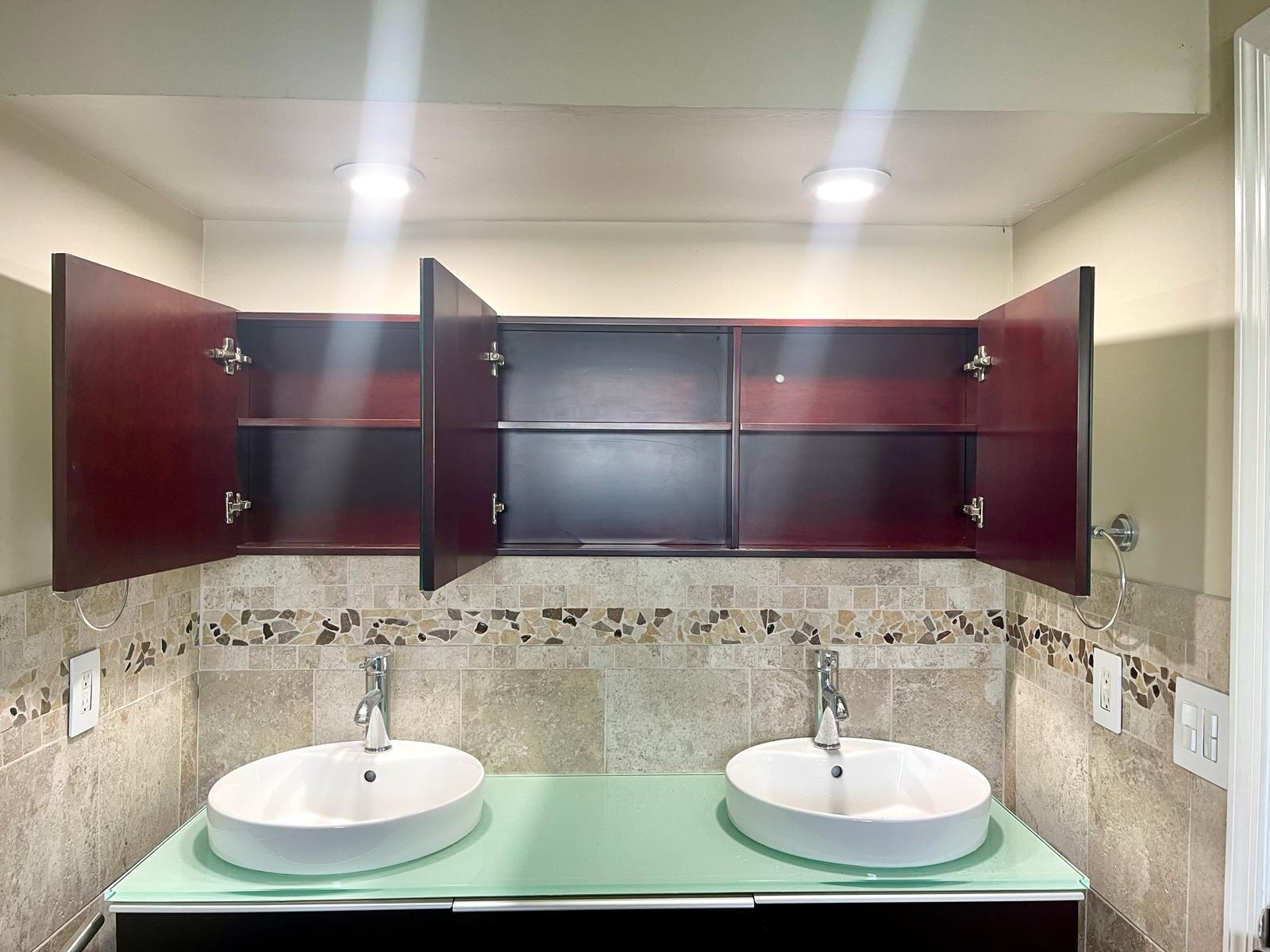 HIGHLAND LAKES SEC 2 - Residential Lease
