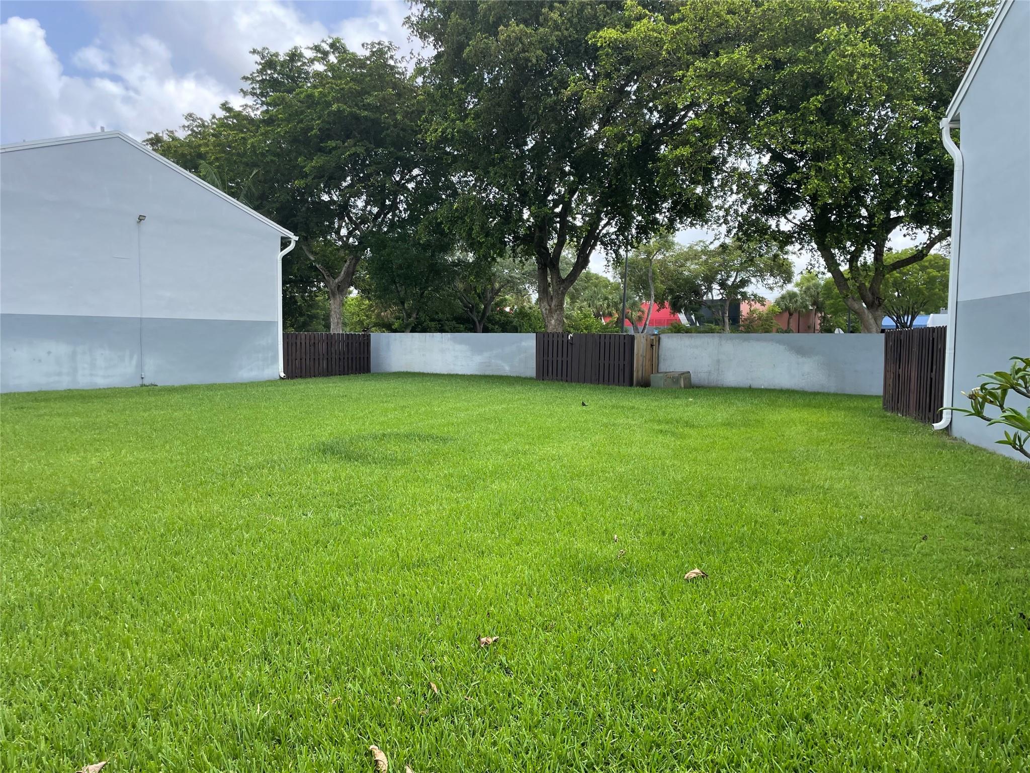 ARROWHEAD - Residential
