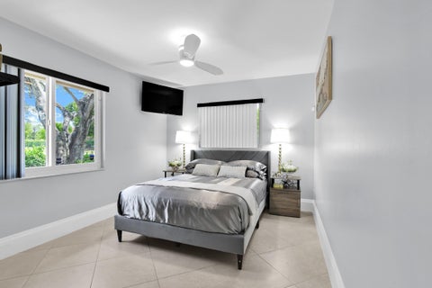 Tiny photo for 432 SW Natura Avenue, Deerfield Beach, FL 33441 (MLS # B26023729)