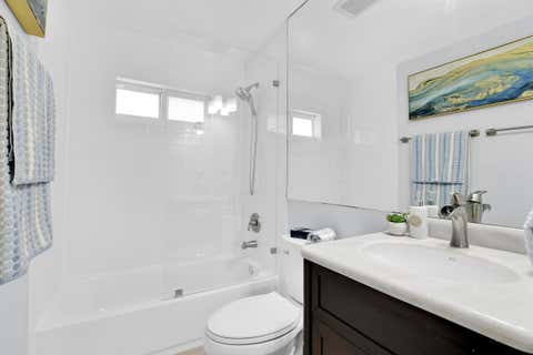 Tiny photo for 432 SW Natura Avenue, Deerfield Beach, FL 33441 (MLS # B26023729)