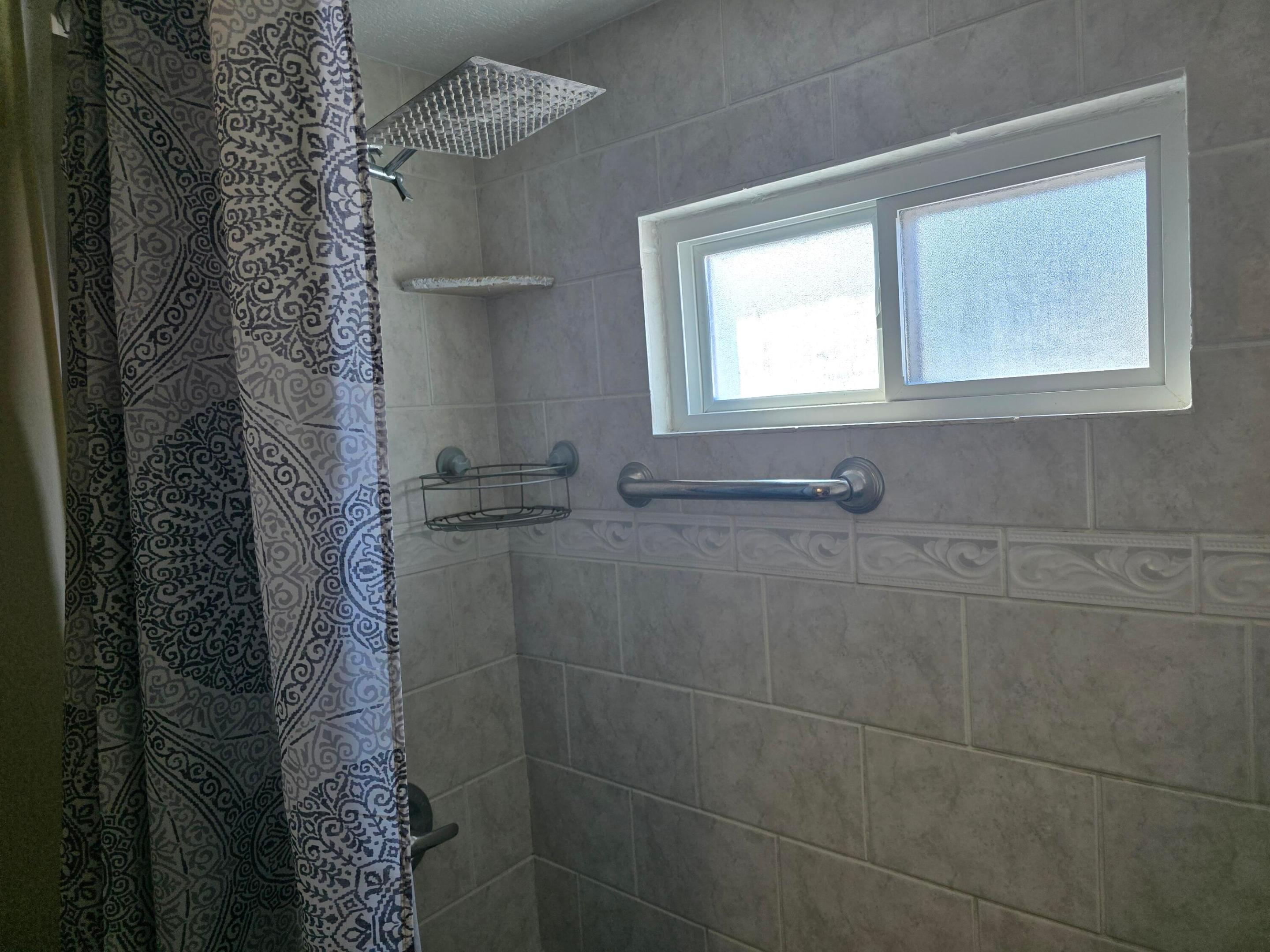 RIDGEWAY - Residential