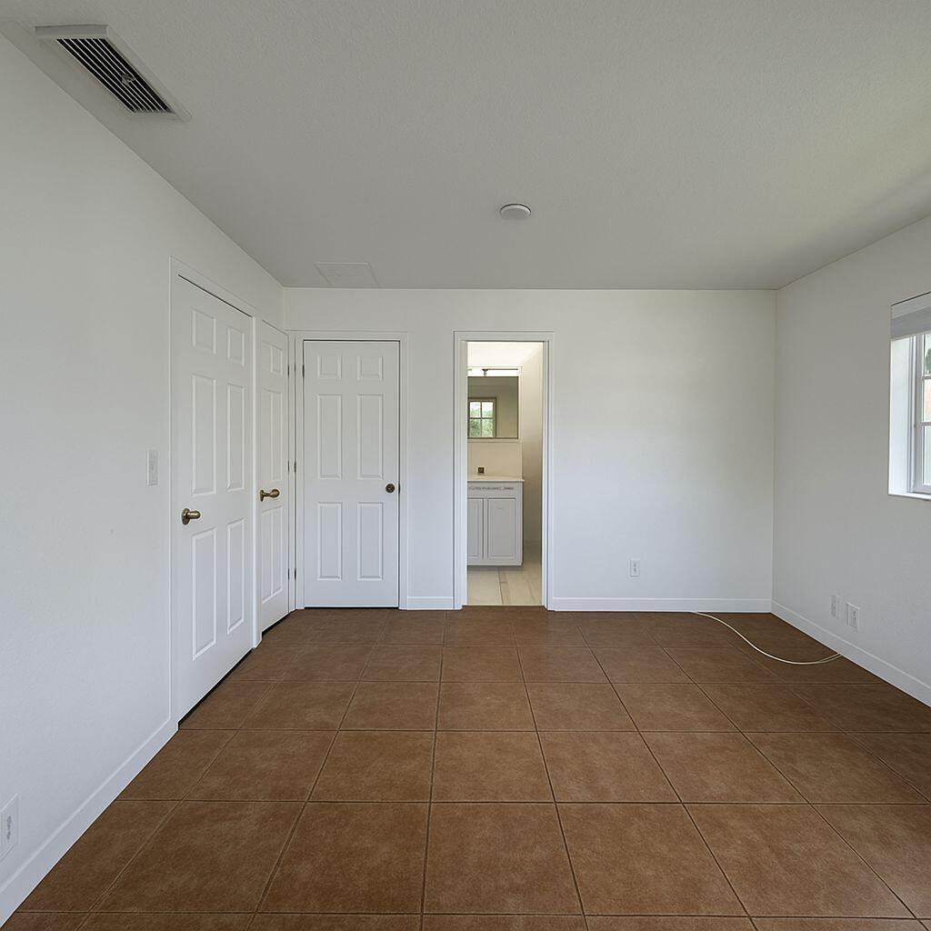 CRESTHAVEN NO 9 REPLAT - Residential Lease