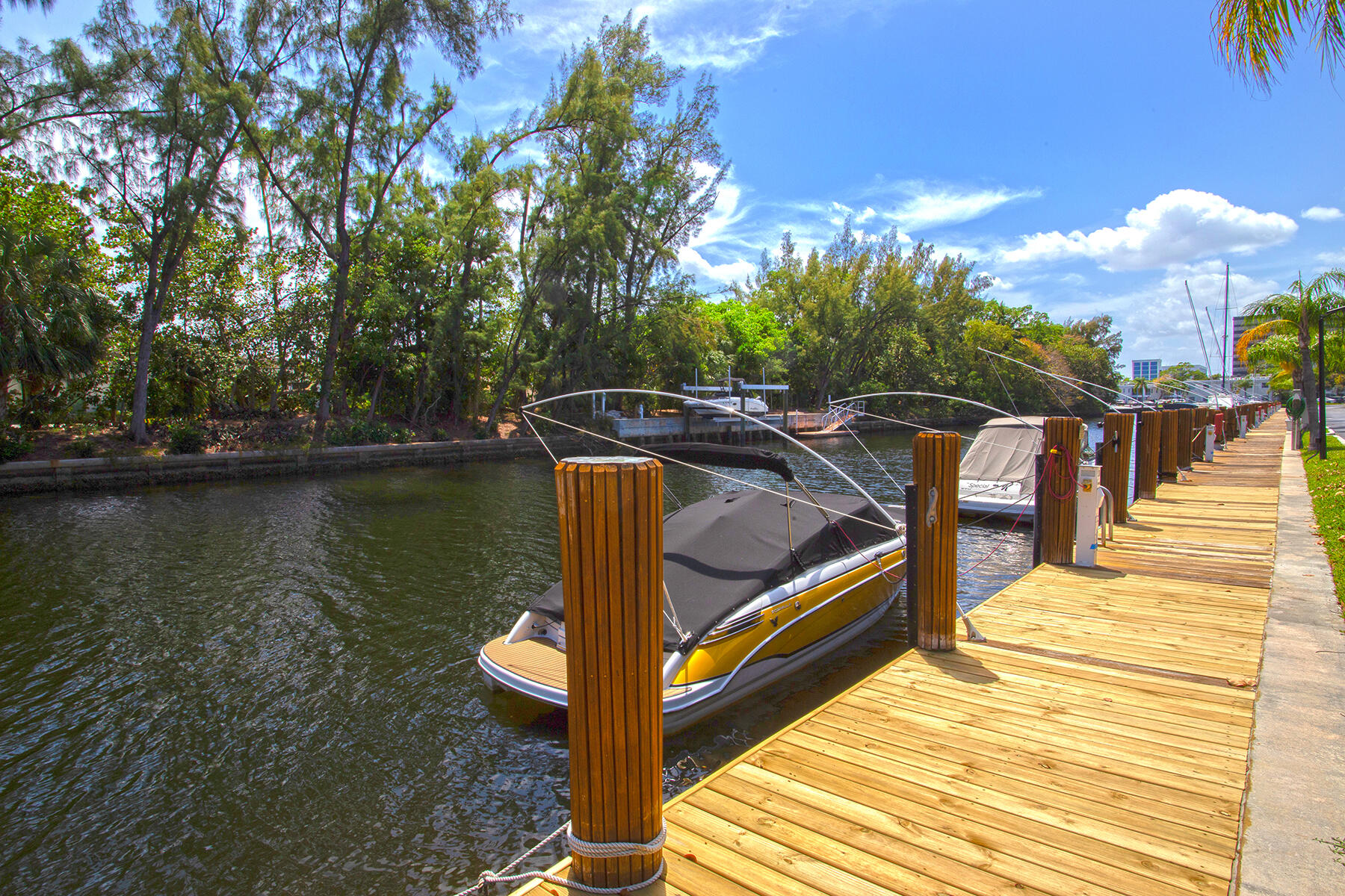 BAY COLONY CLUB CONDO - Residential