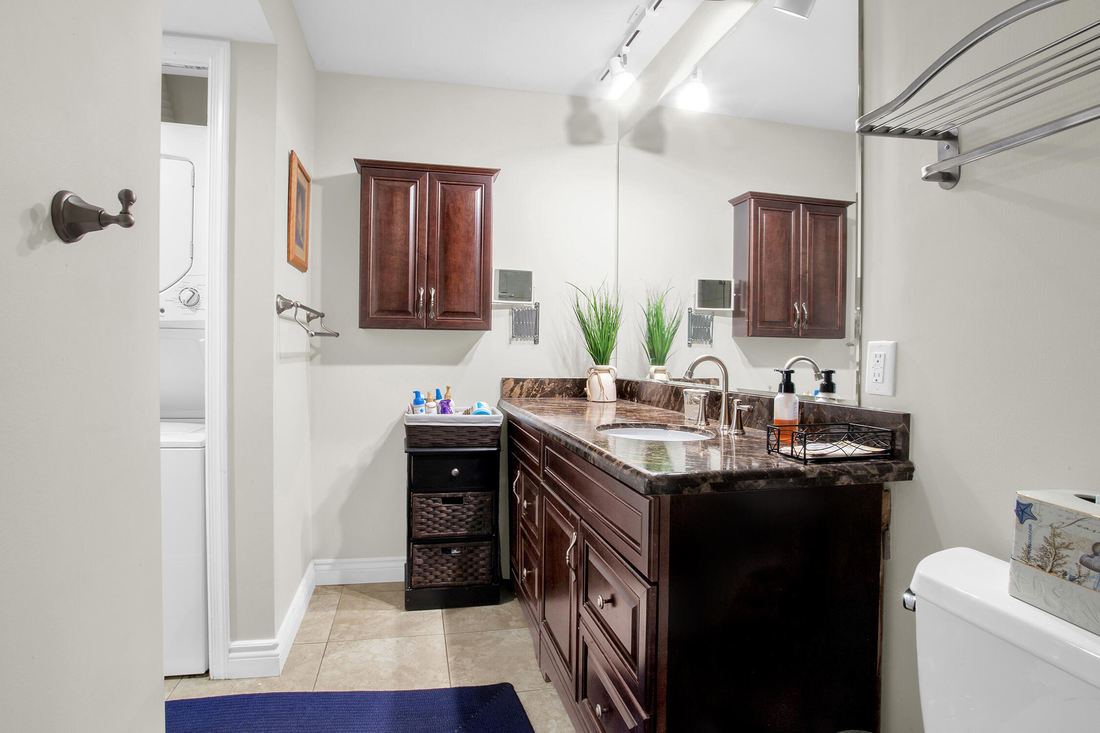 BAY COLONY CLUB CONDO - Residential