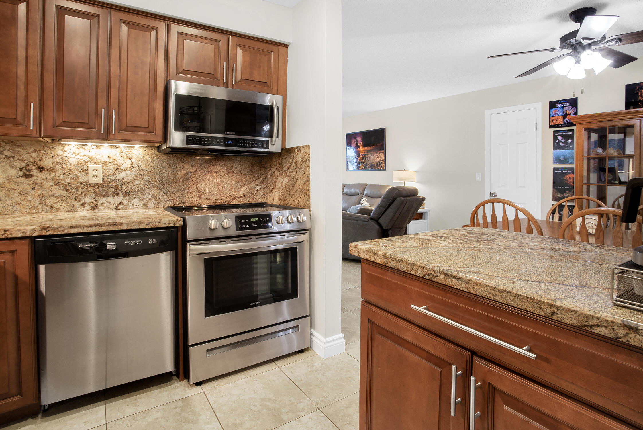 BAY COLONY CLUB CONDO - Residential