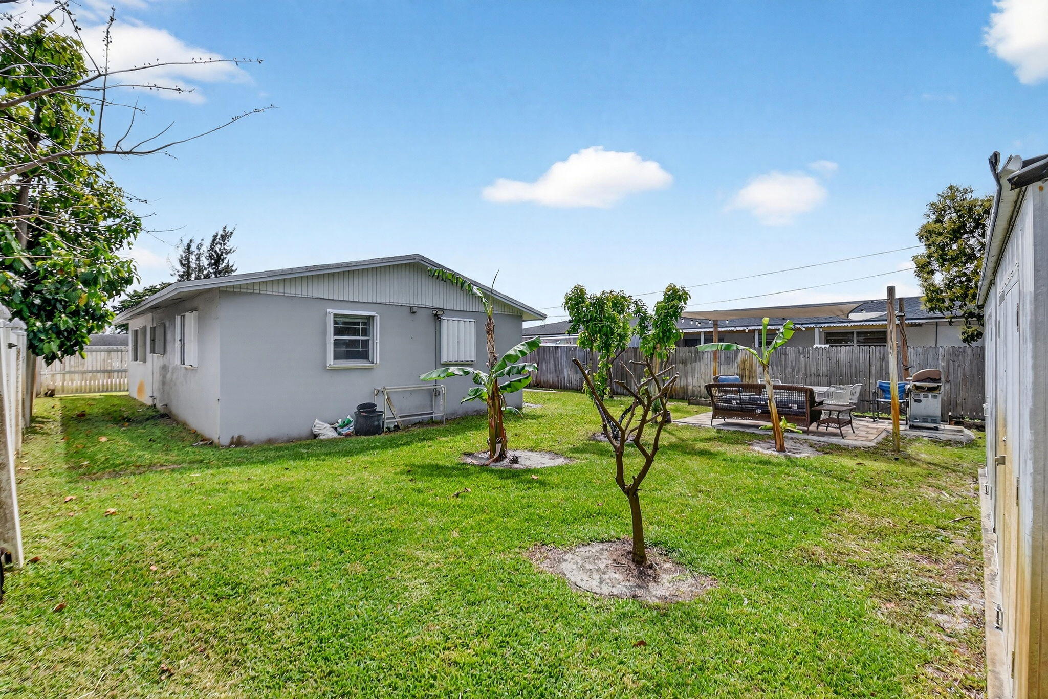 ROYAL PALM ESTATES 2 - Residential