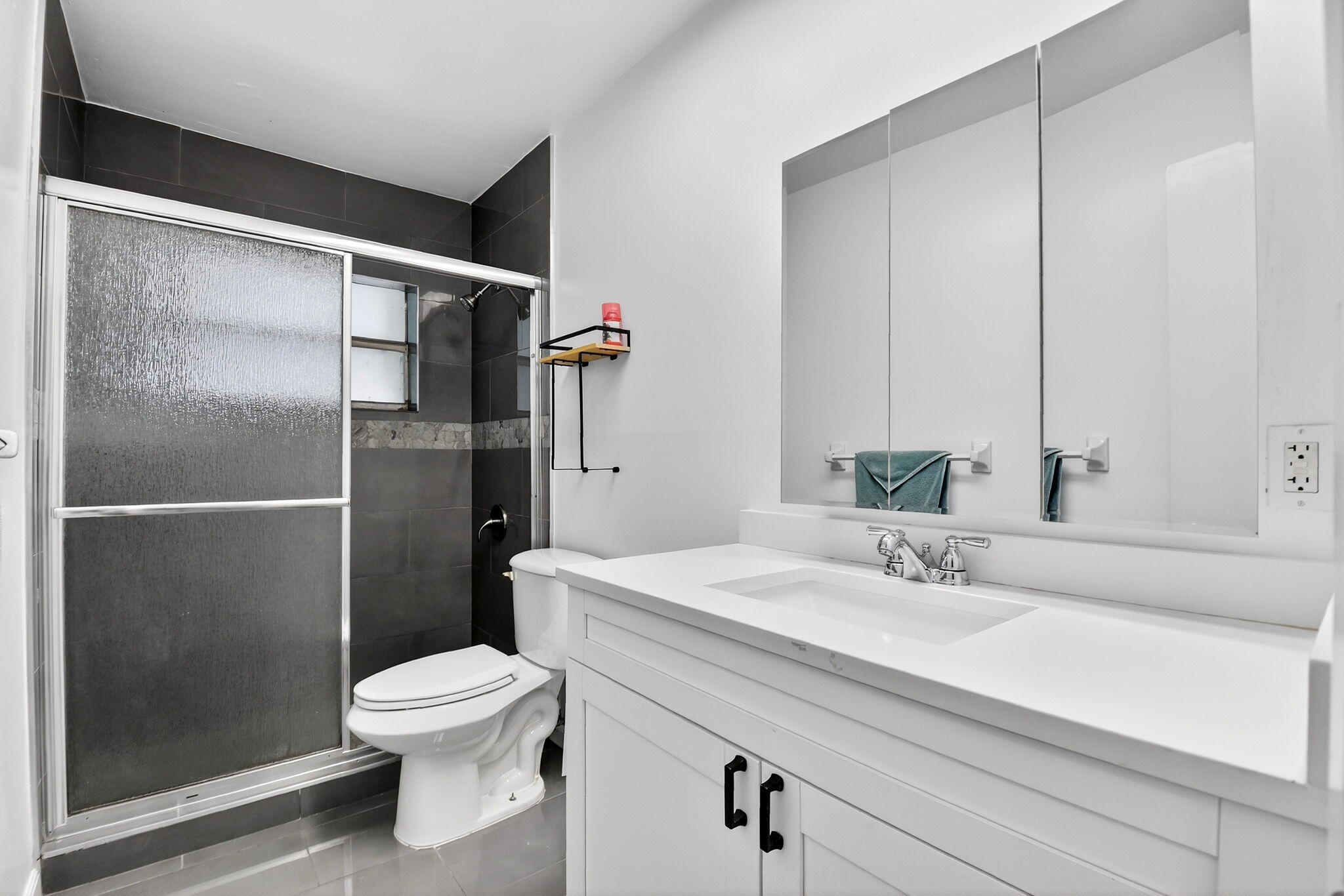 ROYAL PALM ESTATES 2 - Residential