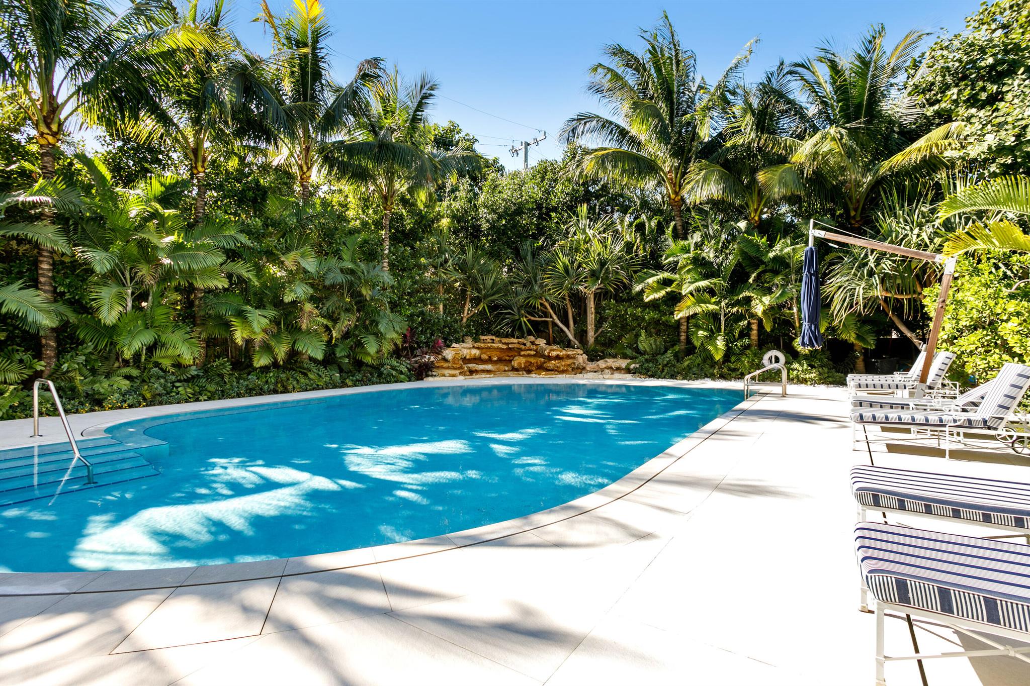 THREE THIRTY OCEAN CONDO - Residential