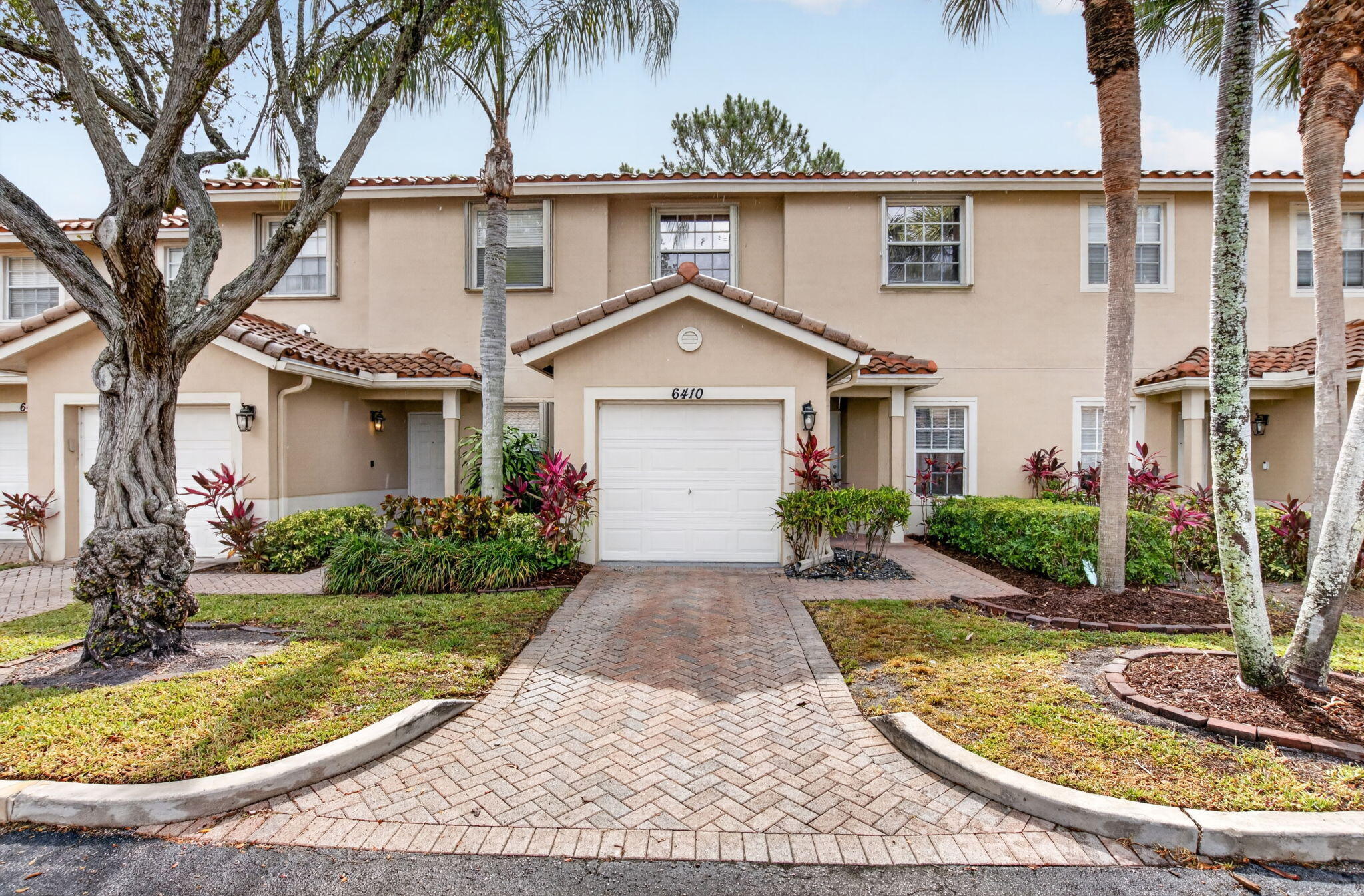 BOYNTON OASIS CONDO - Residential