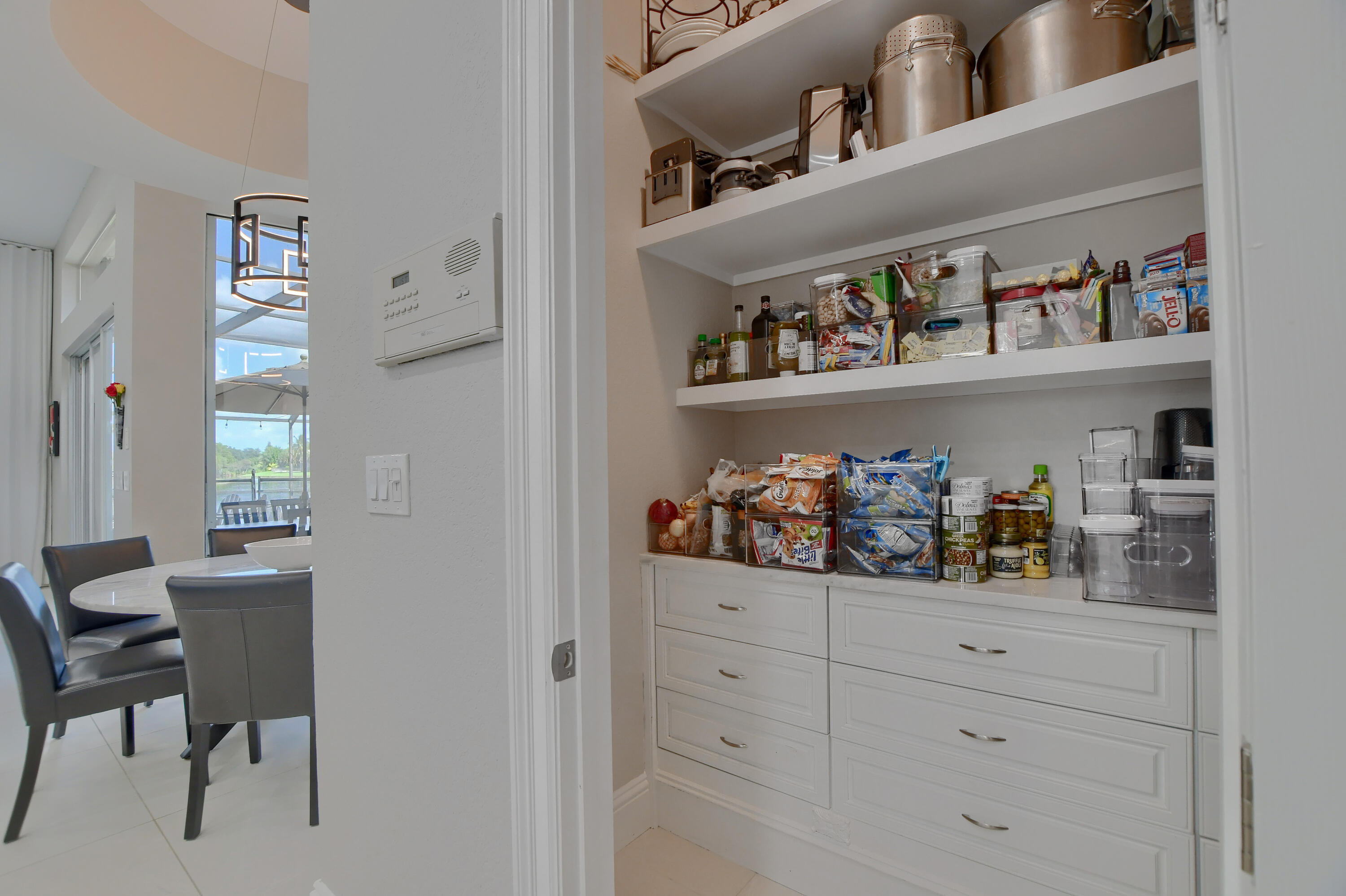 CAPELLA 2 - Residential Lease