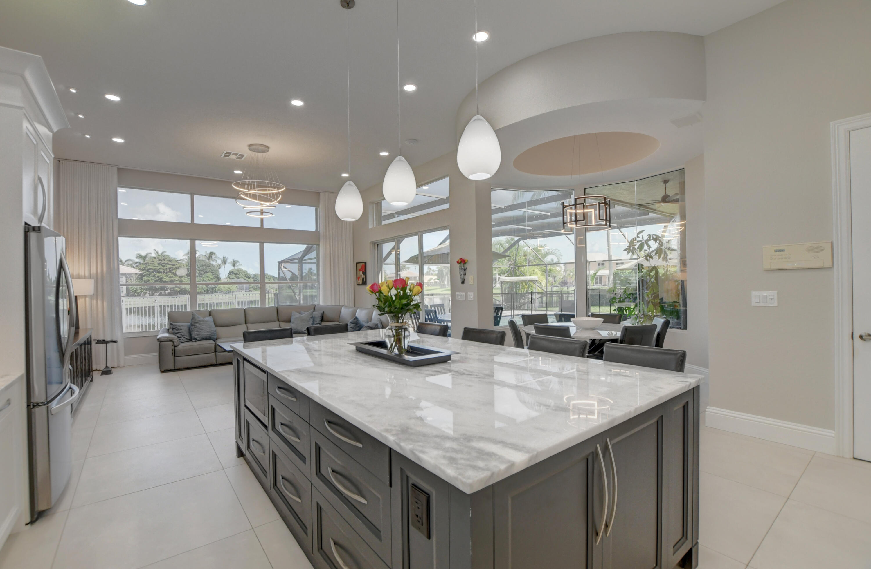 CAPELLA 2 - Residential Lease