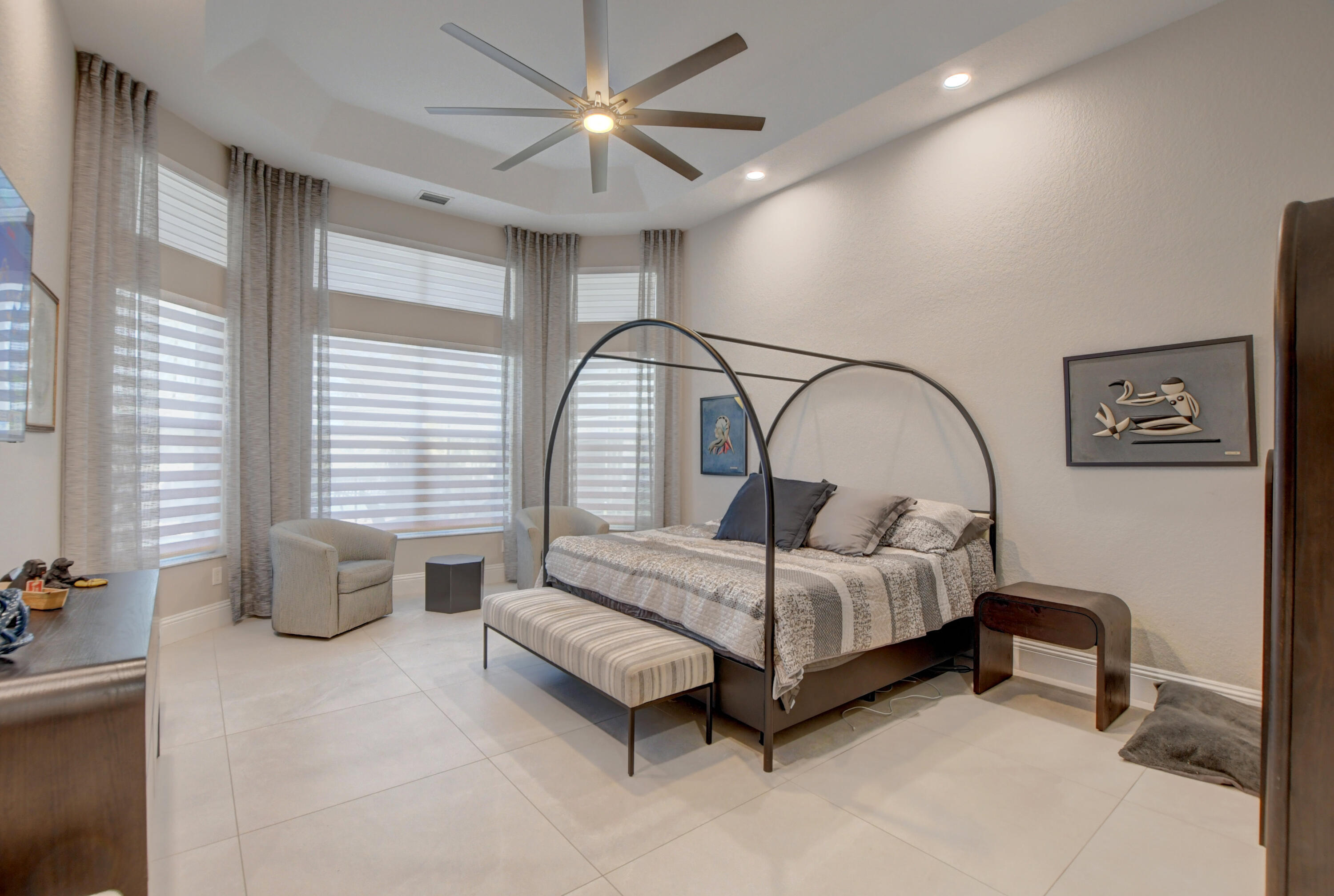 CAPELLA 2 - Residential Lease