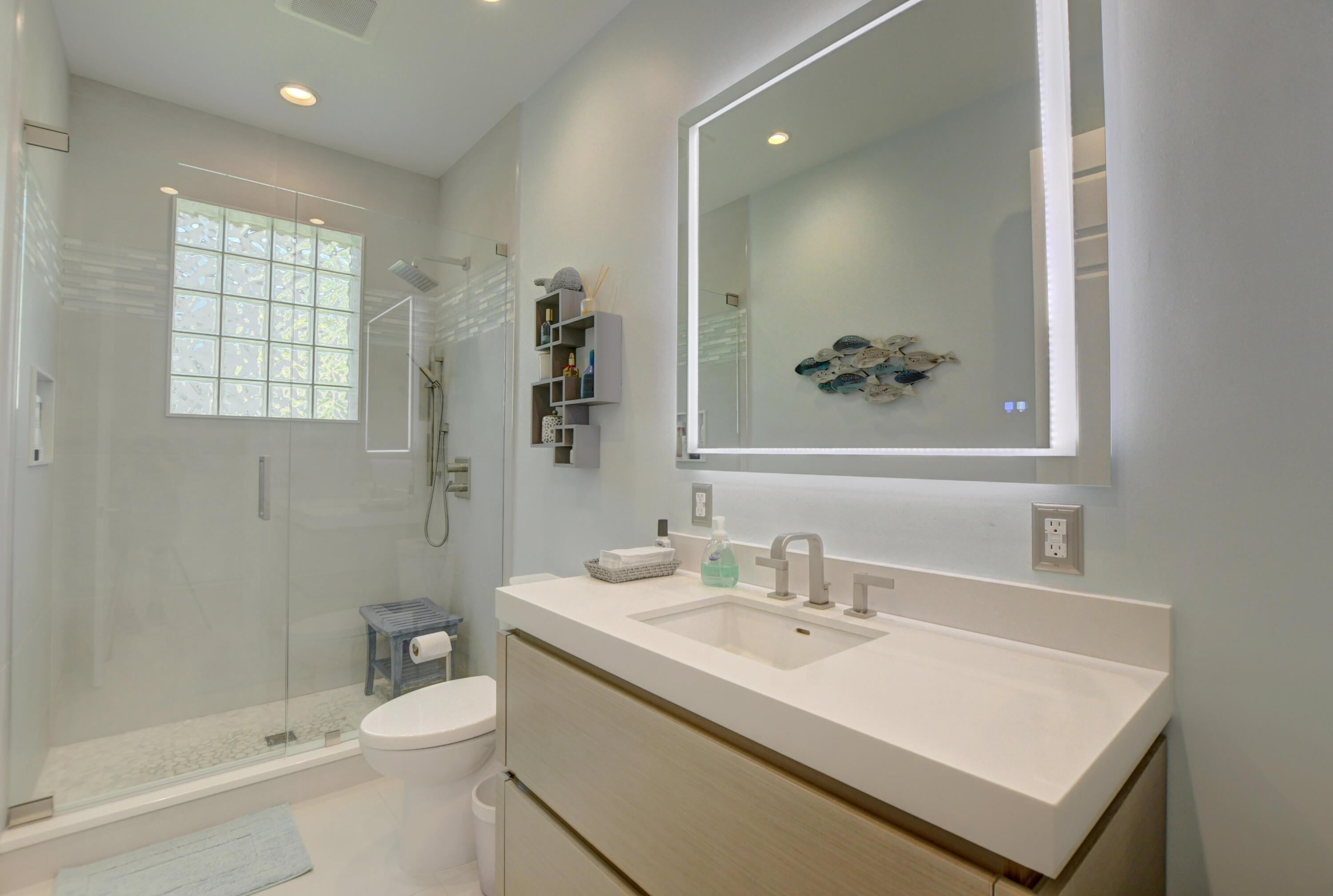 CAPELLA 2 - Residential Lease